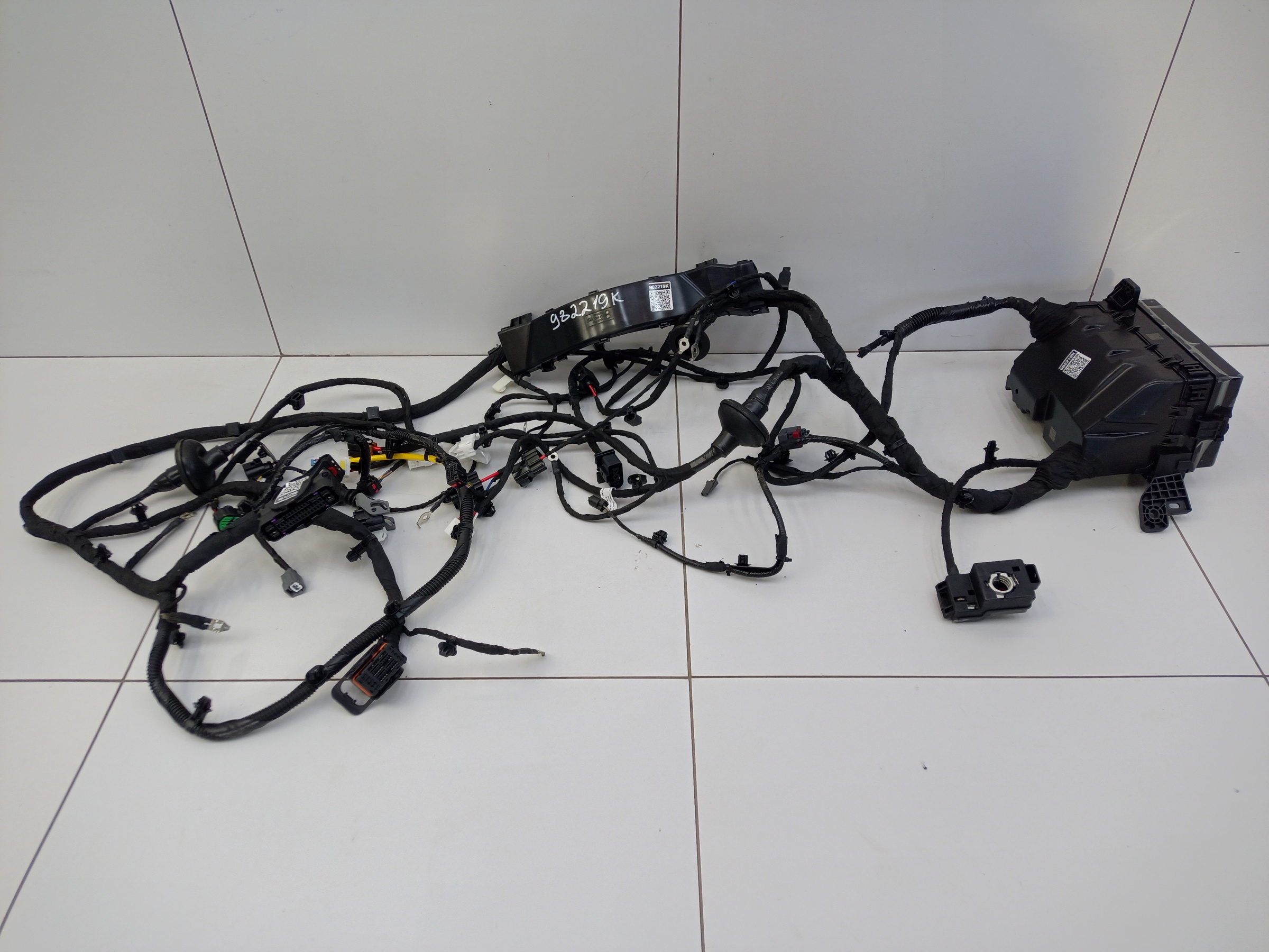 Проводка моторного отсека Haval Jolion