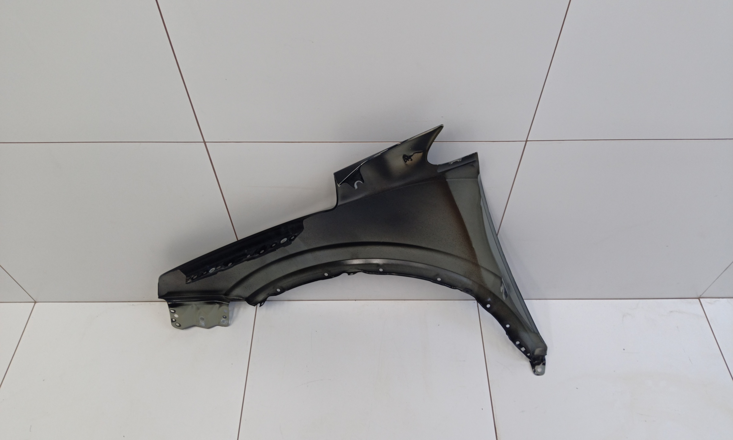 Крыло переднее правое Geely Coolray