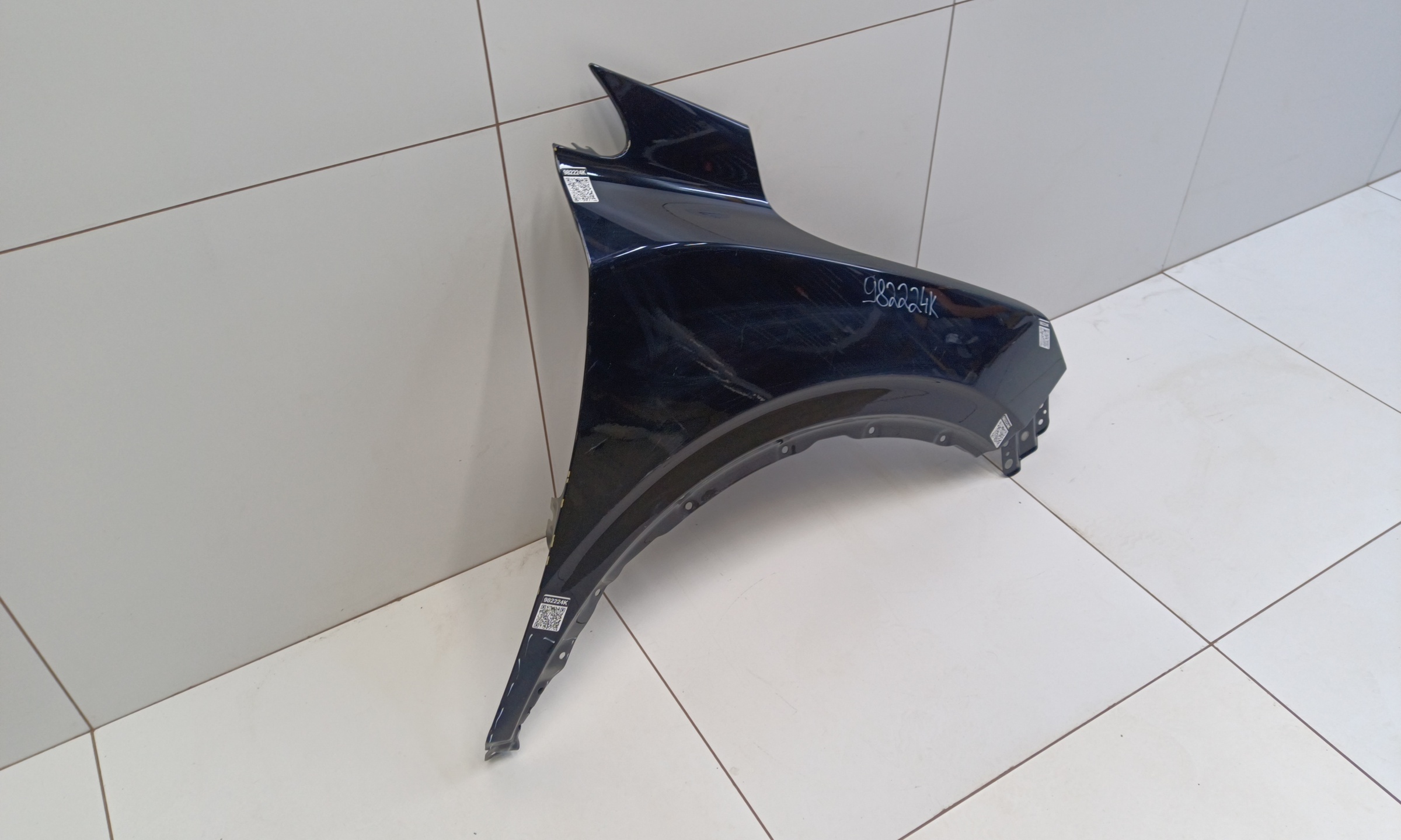 Крыло переднее правое Geely Coolray