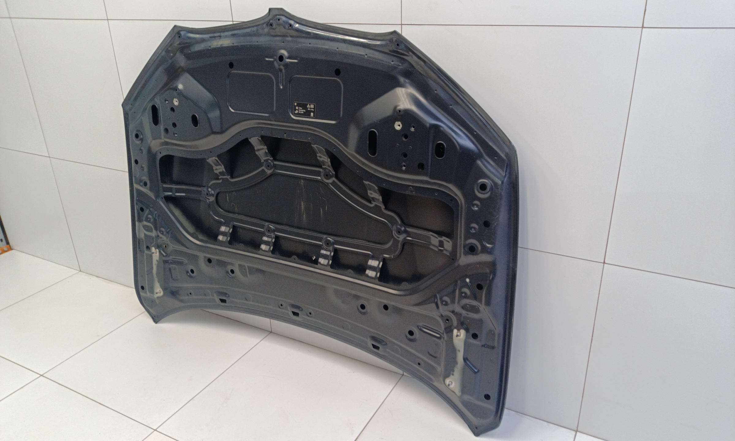 Капот BMW X1 F48