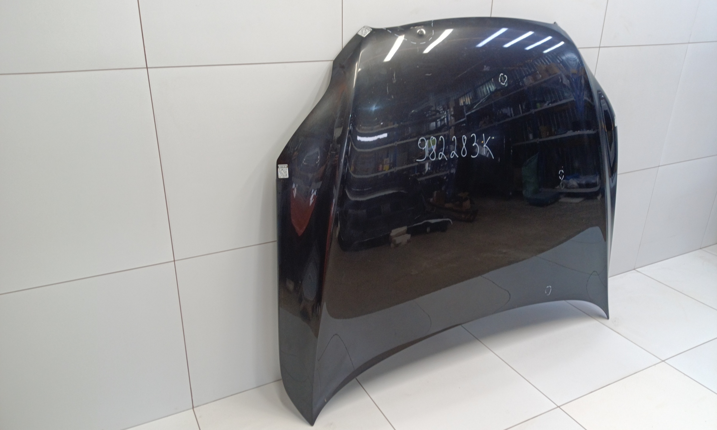 Капот Audi Q7 1