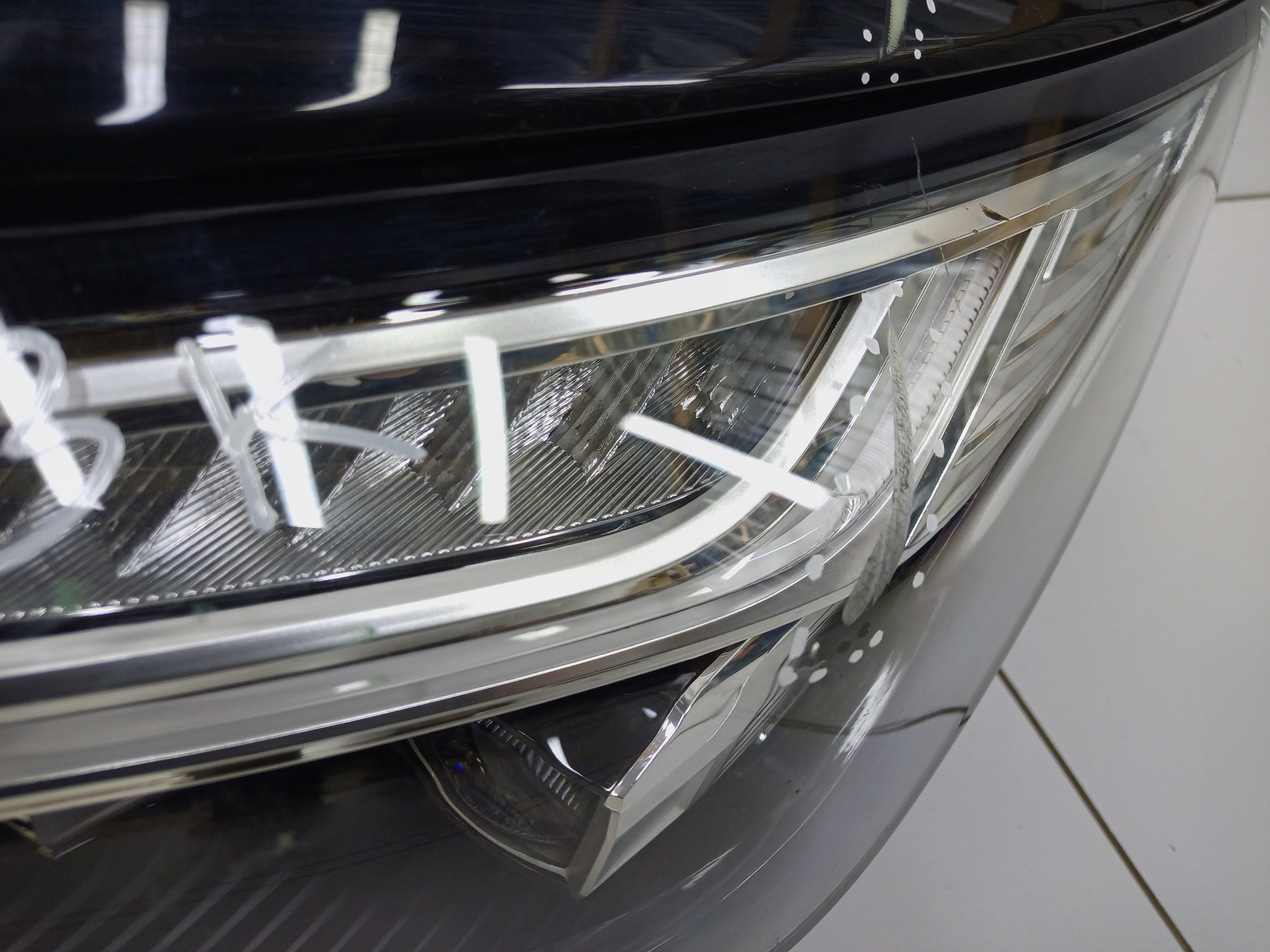 Фара передняя левая Exeed VX LED
