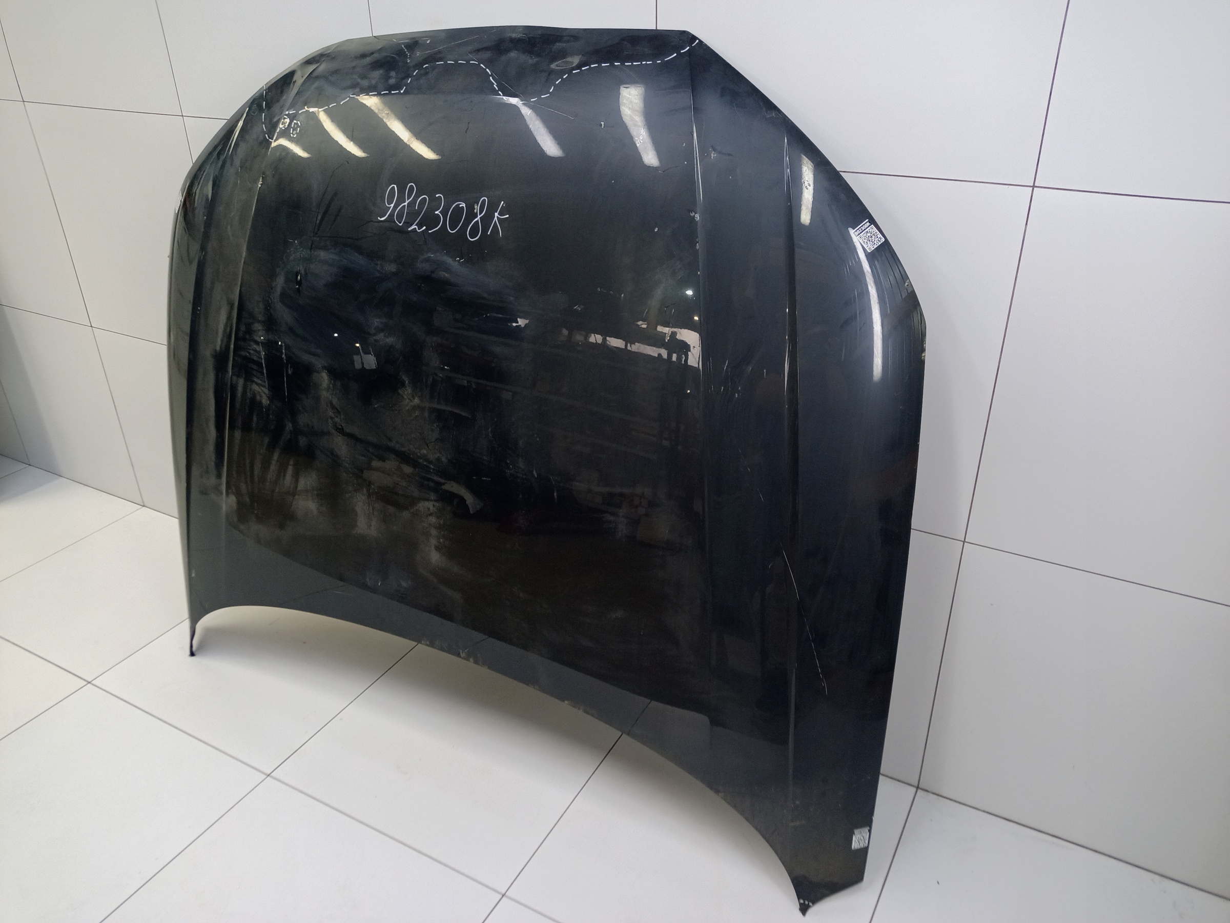 Капот Audi A4 B9