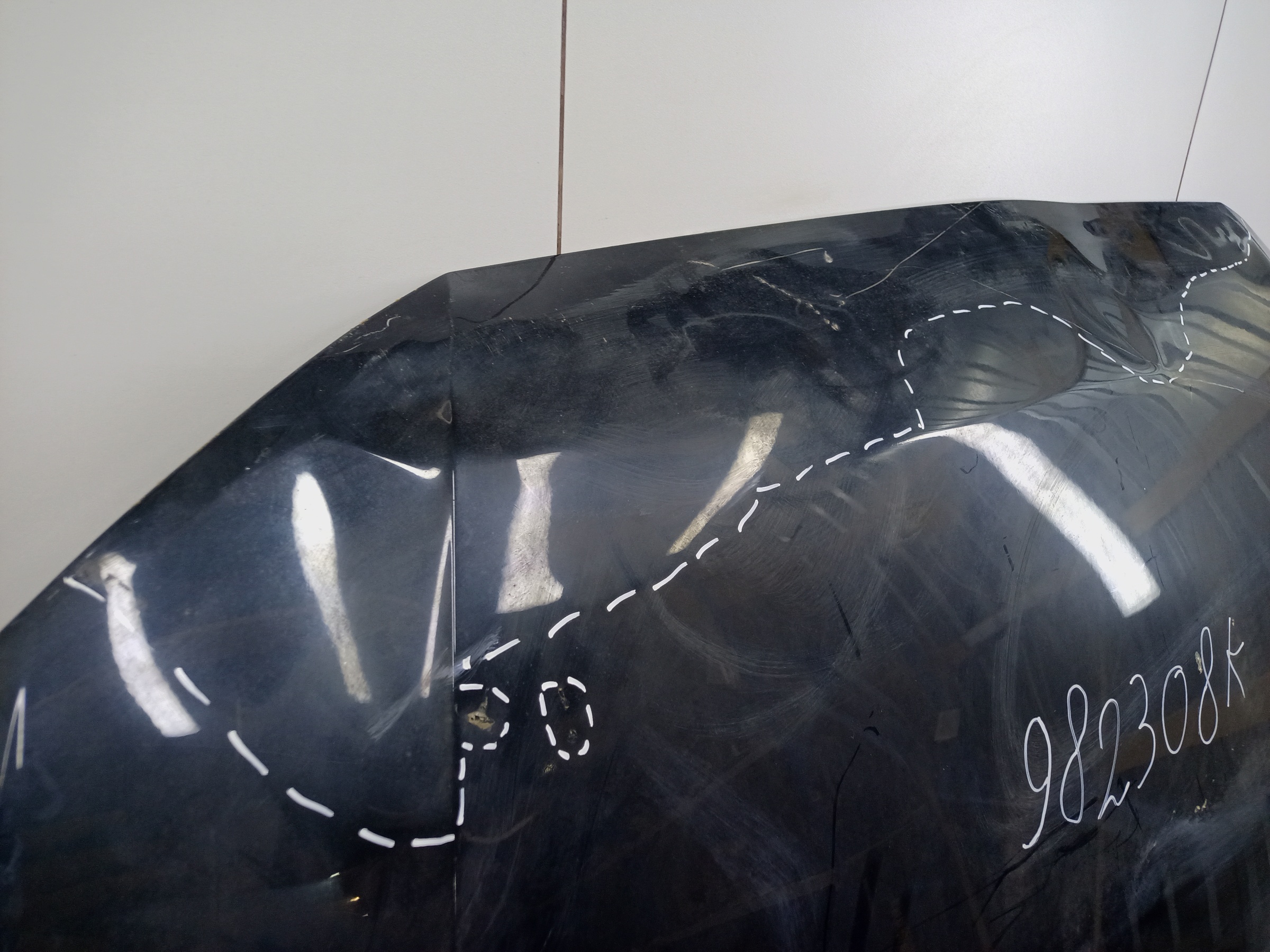 Капот Audi A4 B9