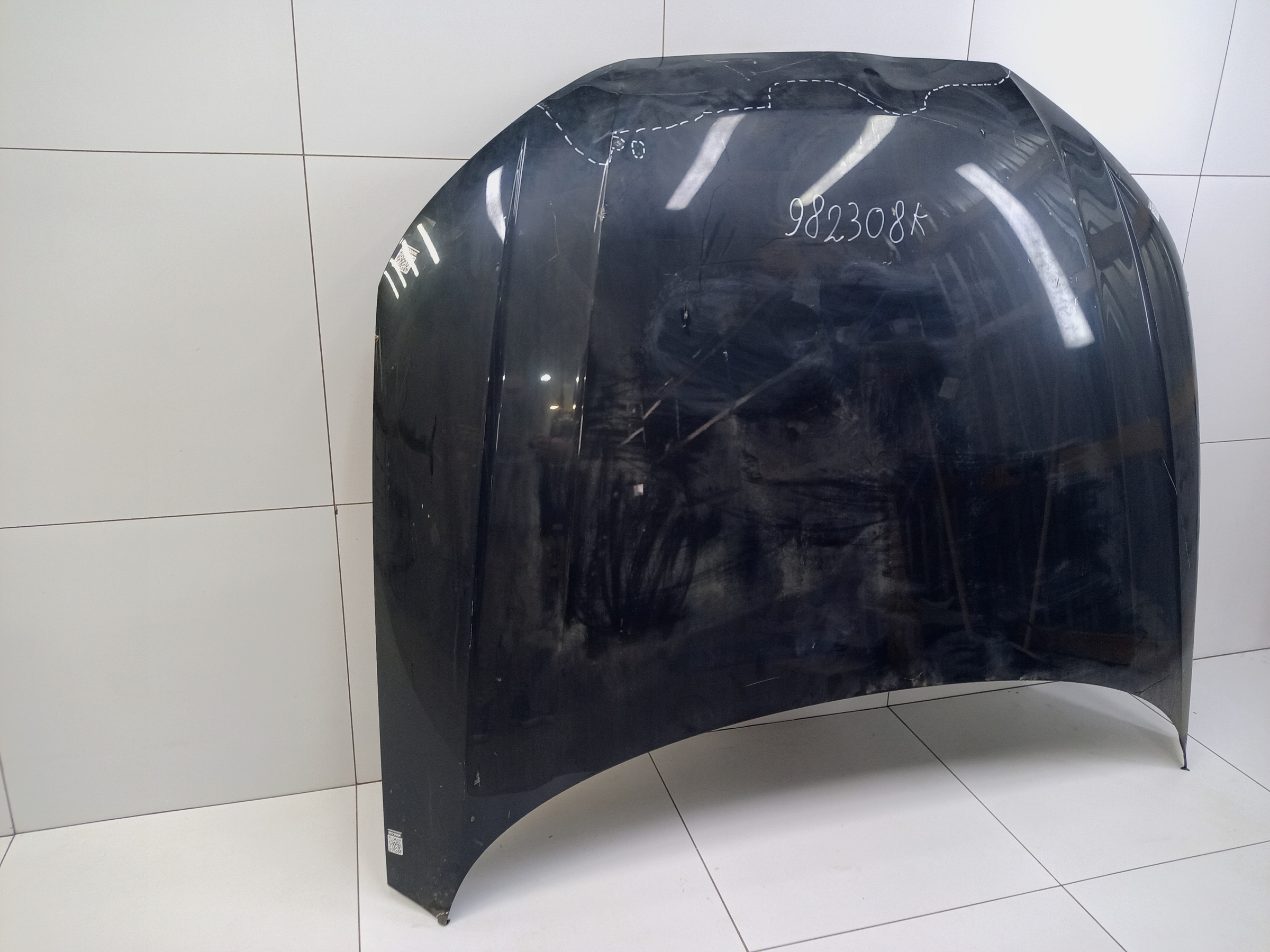 Капот Audi A4 B9
