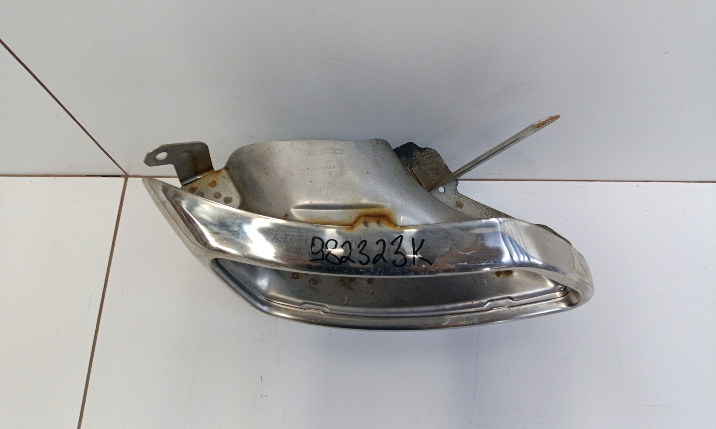 Насадка глушителя правая Exeed LX