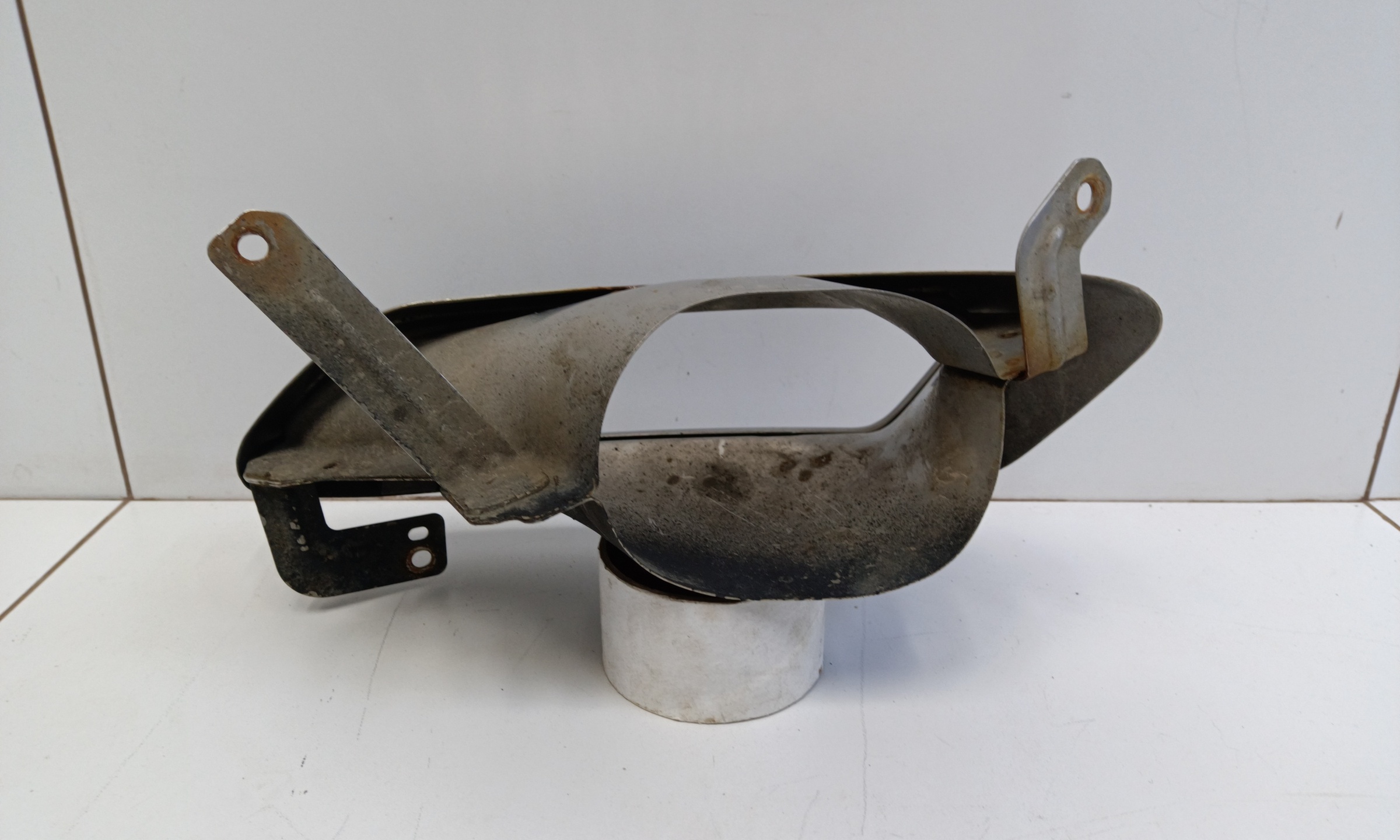 Насадка глушителя правая Exeed LX