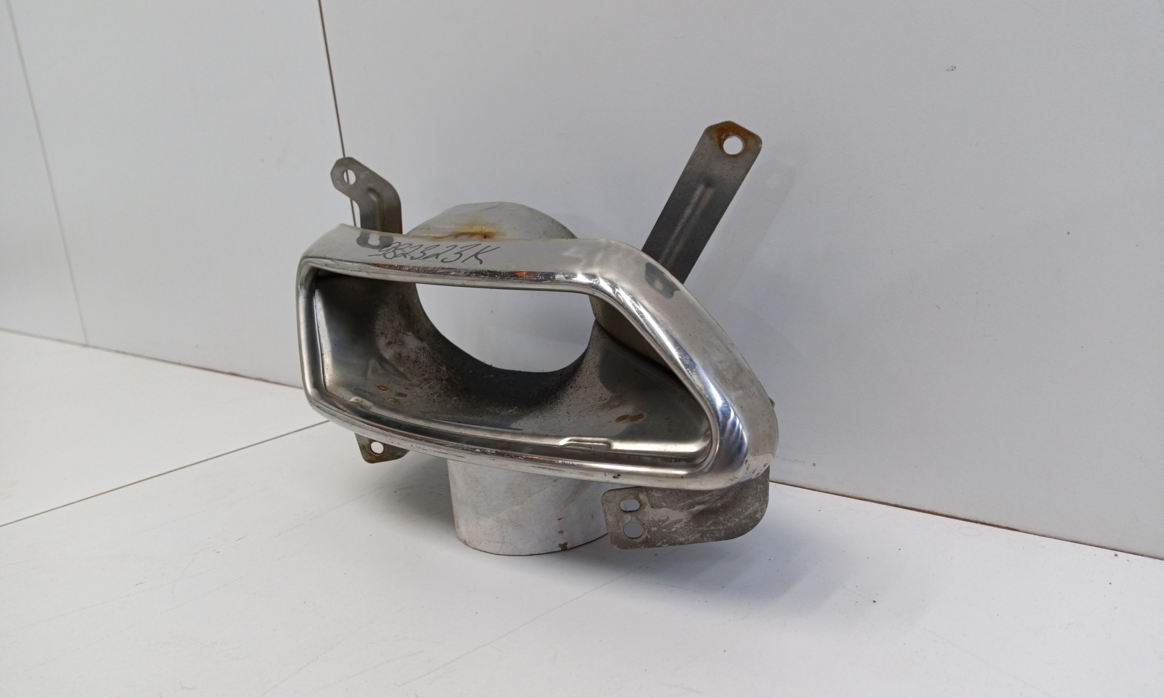 Насадка глушителя правая Exeed LX