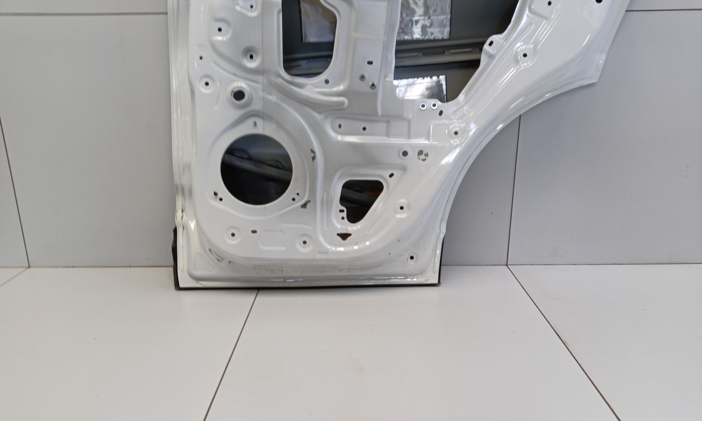 Дверь задняя правая Geely Coolray