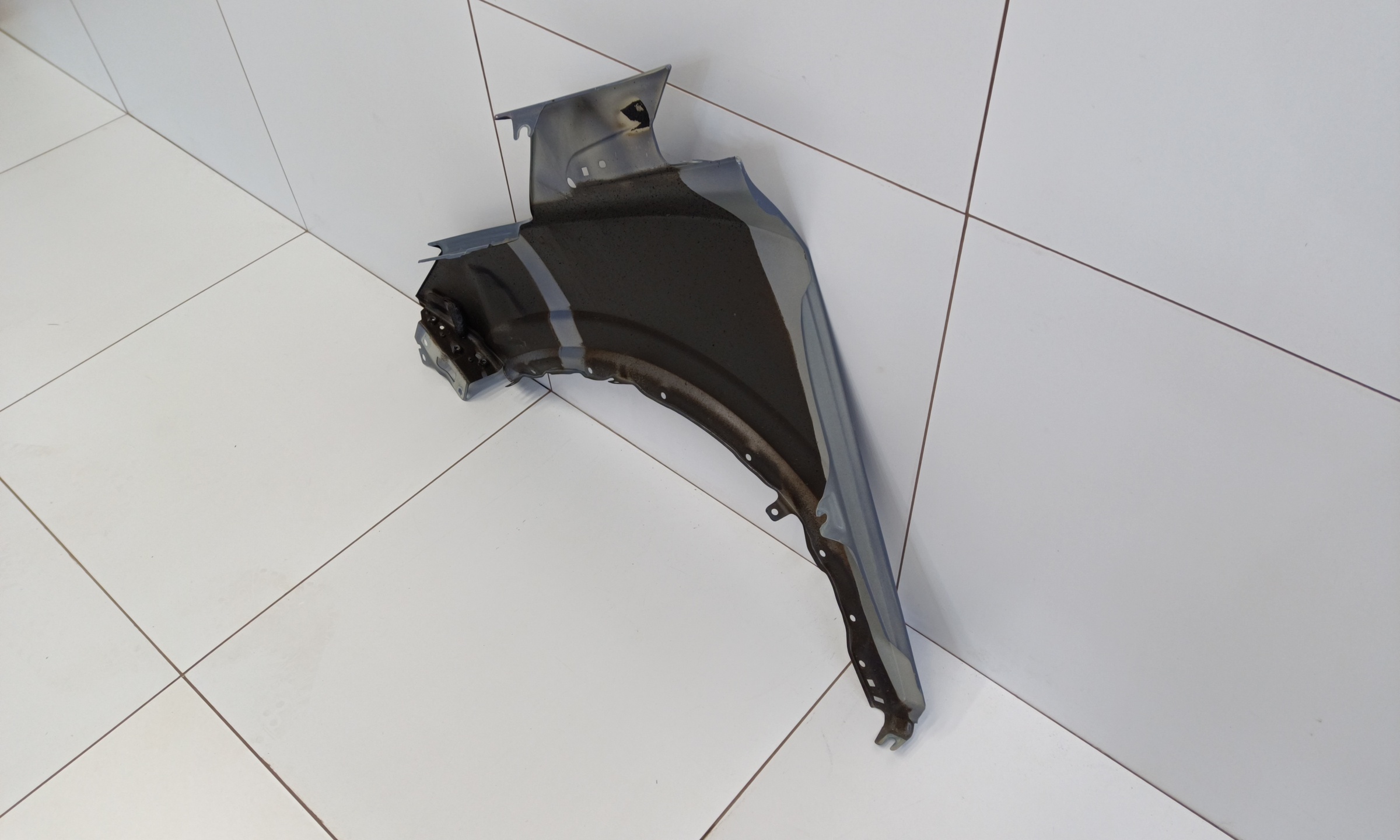 Крыло переднее правое Geely Coolray Restail