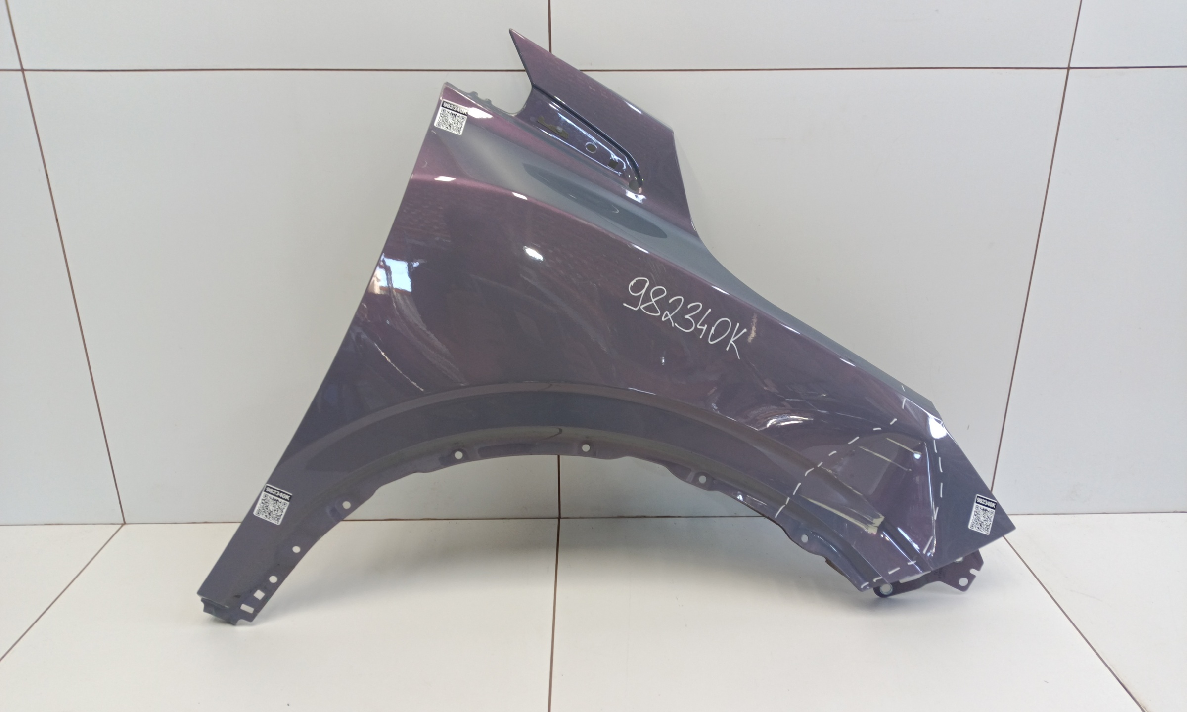 Крыло переднее правое Geely Coolray Restail