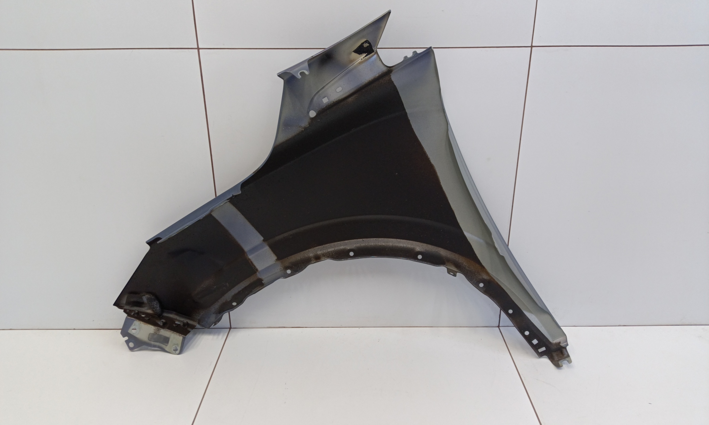 Крыло переднее правое Geely Coolray Restail