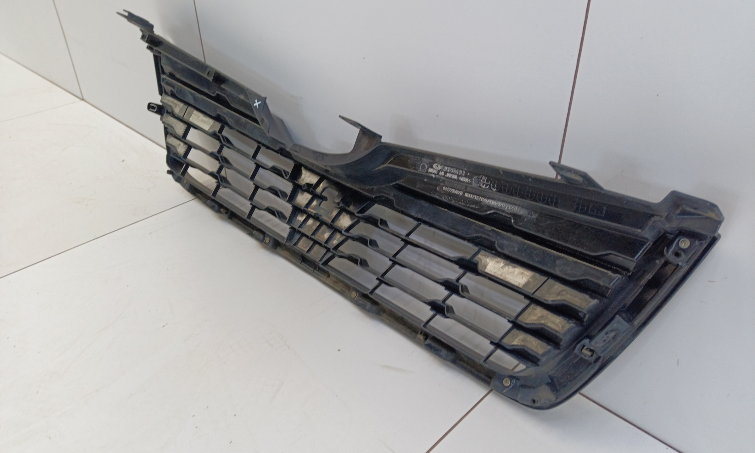 Решётка радиатора Subaru Forester 5 SK