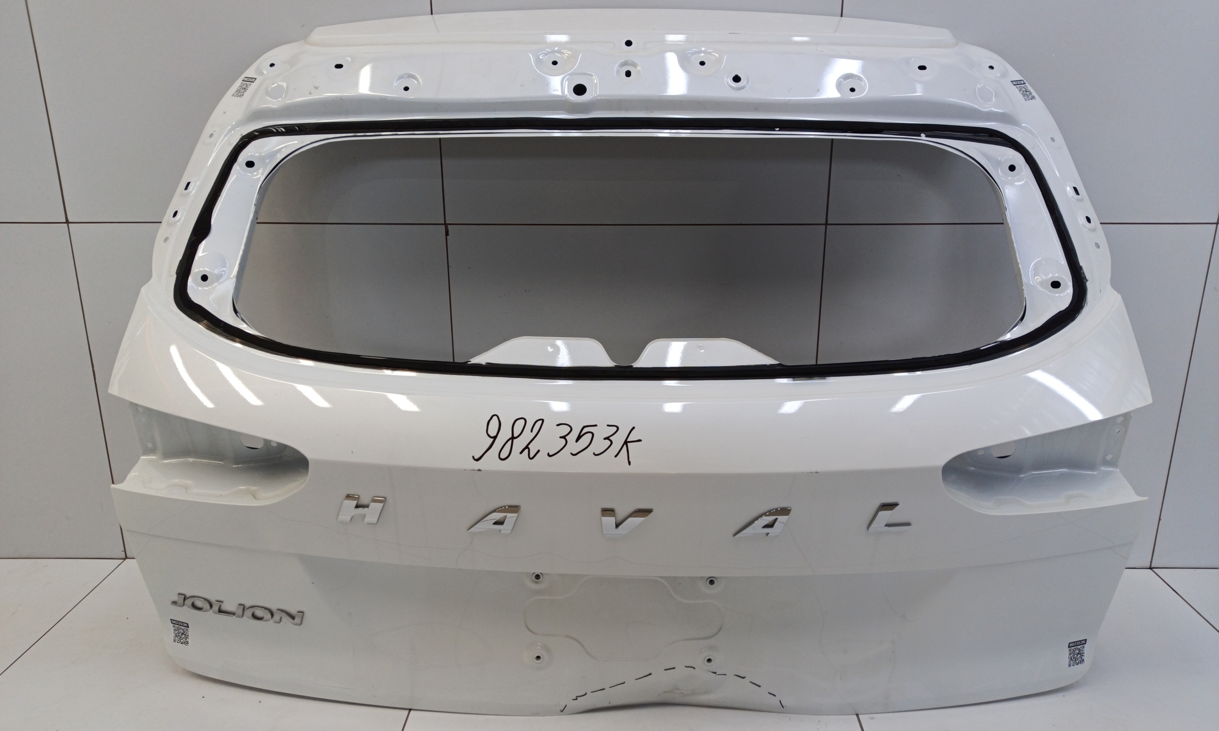 Крышка багажника Haval Jolion