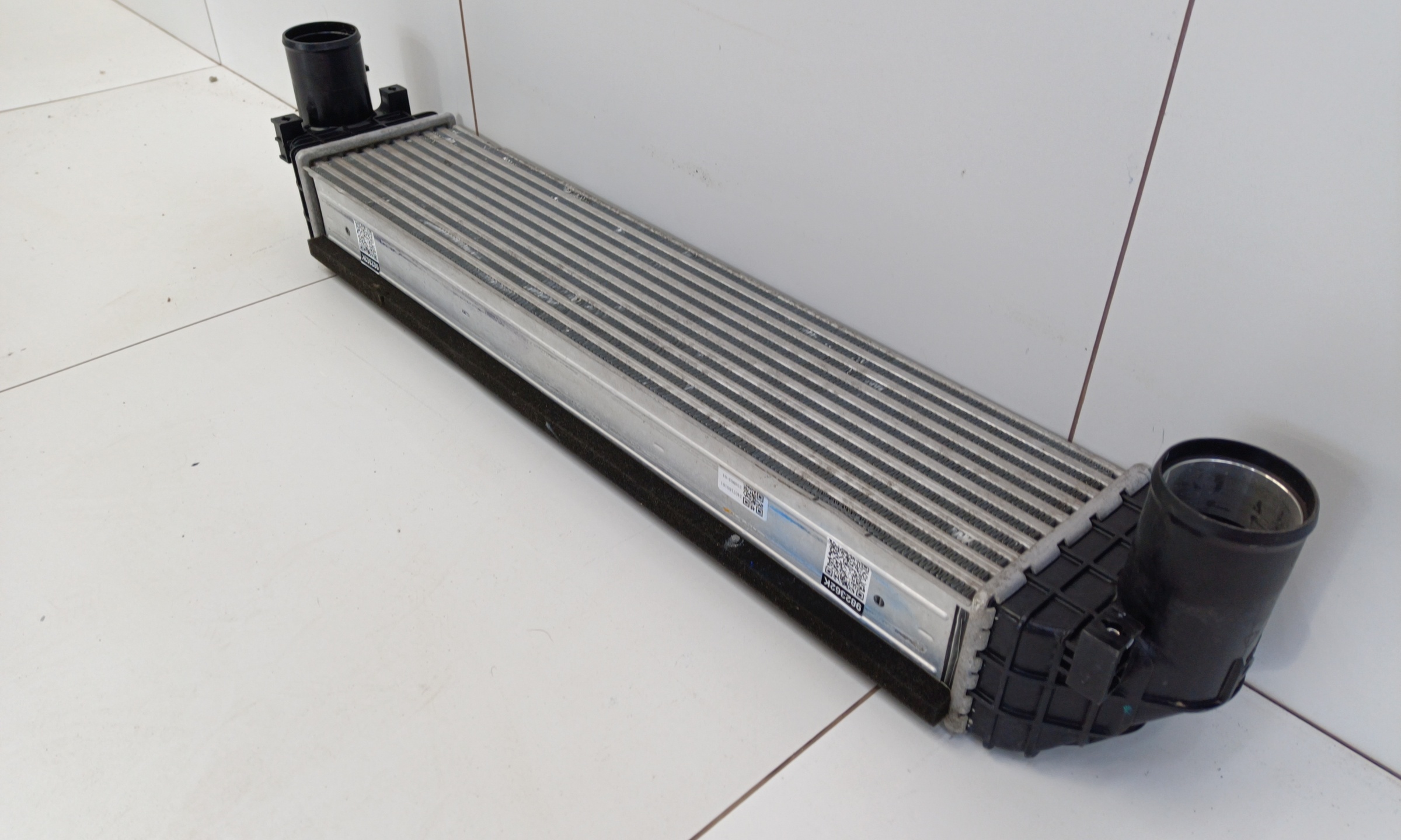 Радиатор турбины "интеркулер" Geely Coolray Restail