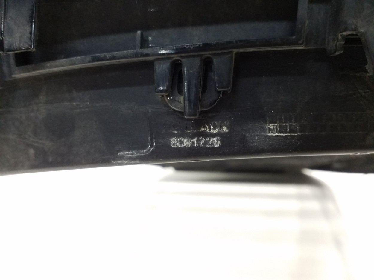 Решётка радиатора правая BMW X3 G01 черная