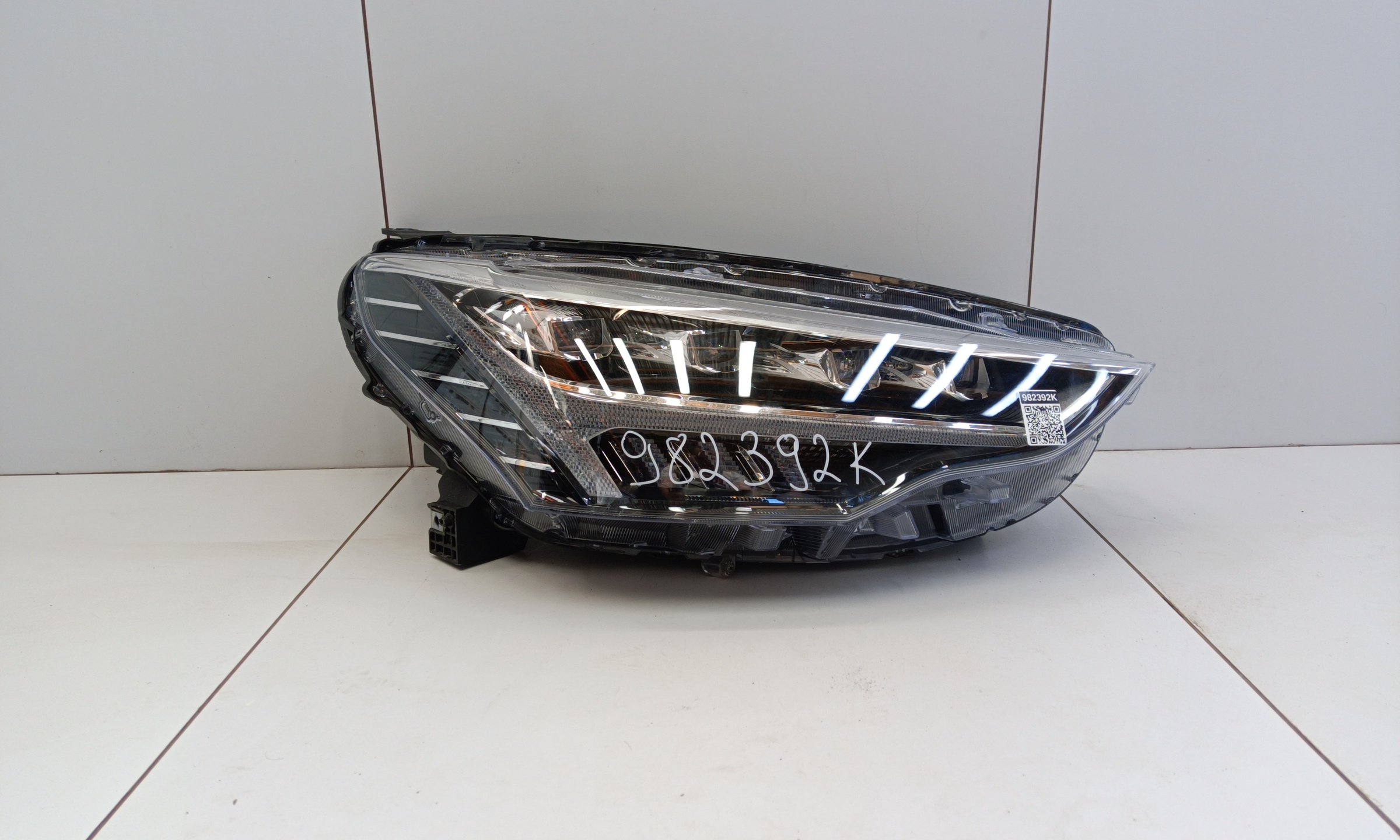Фара передняя правая Haval Jolion LED