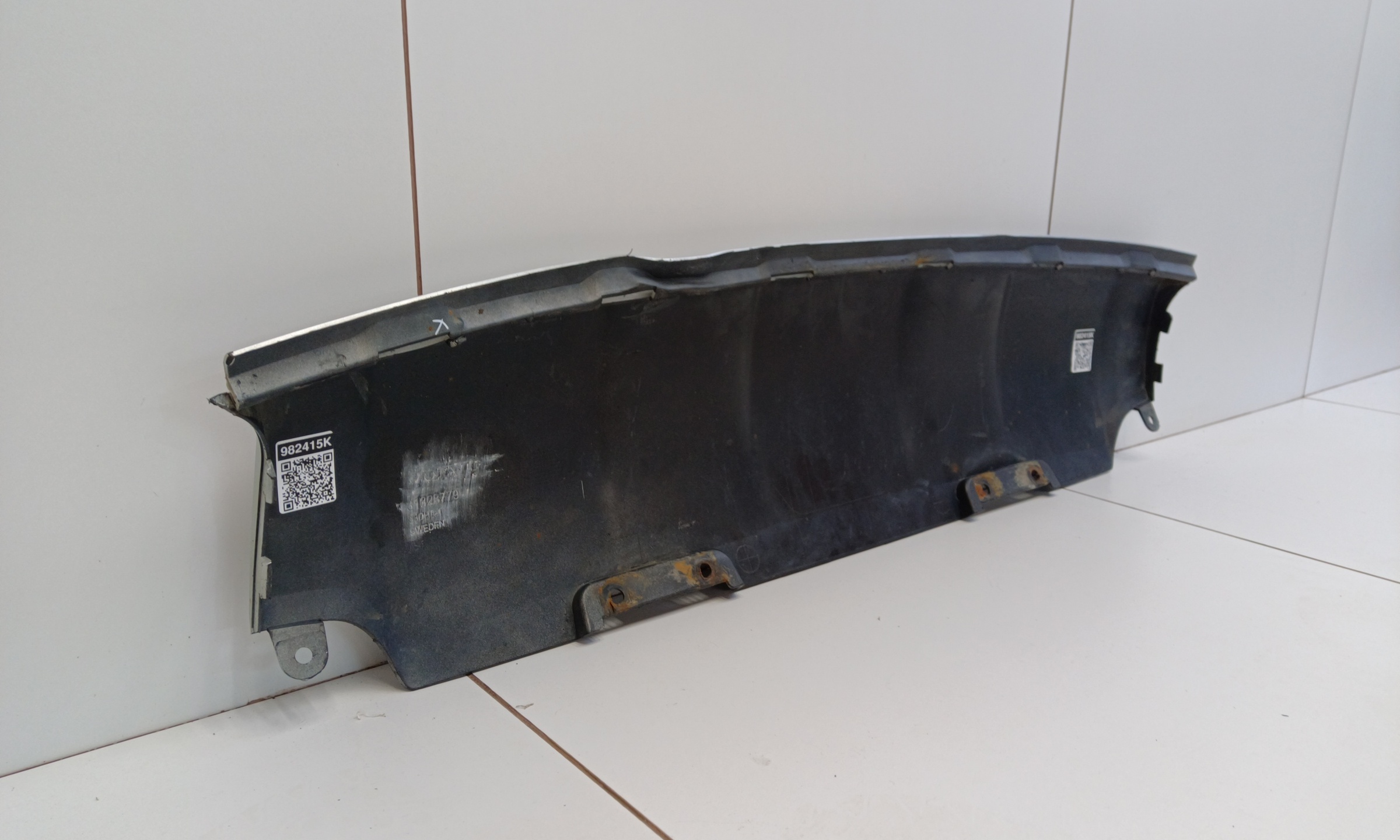 Накладка заднего бампера Volvo XC60 1 Restail