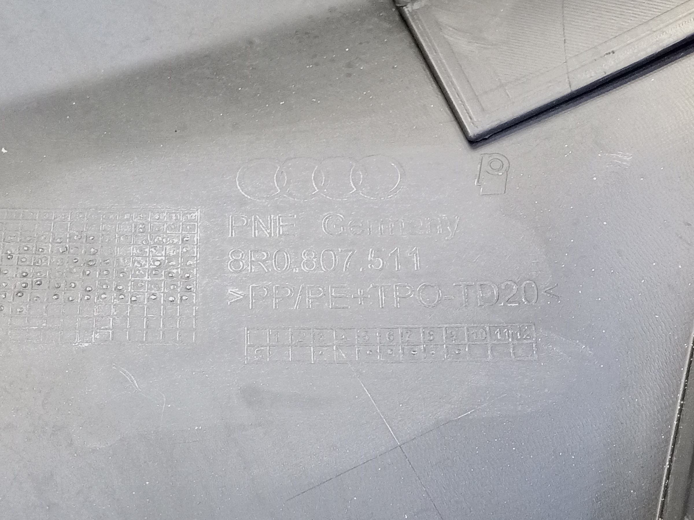 Бампер задний Audi Q5 1 8R