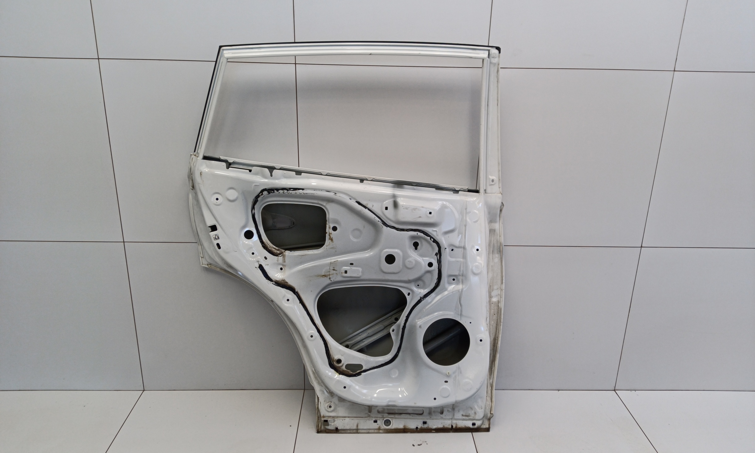 Дверь задняя левая Toyota RAV4 CA40