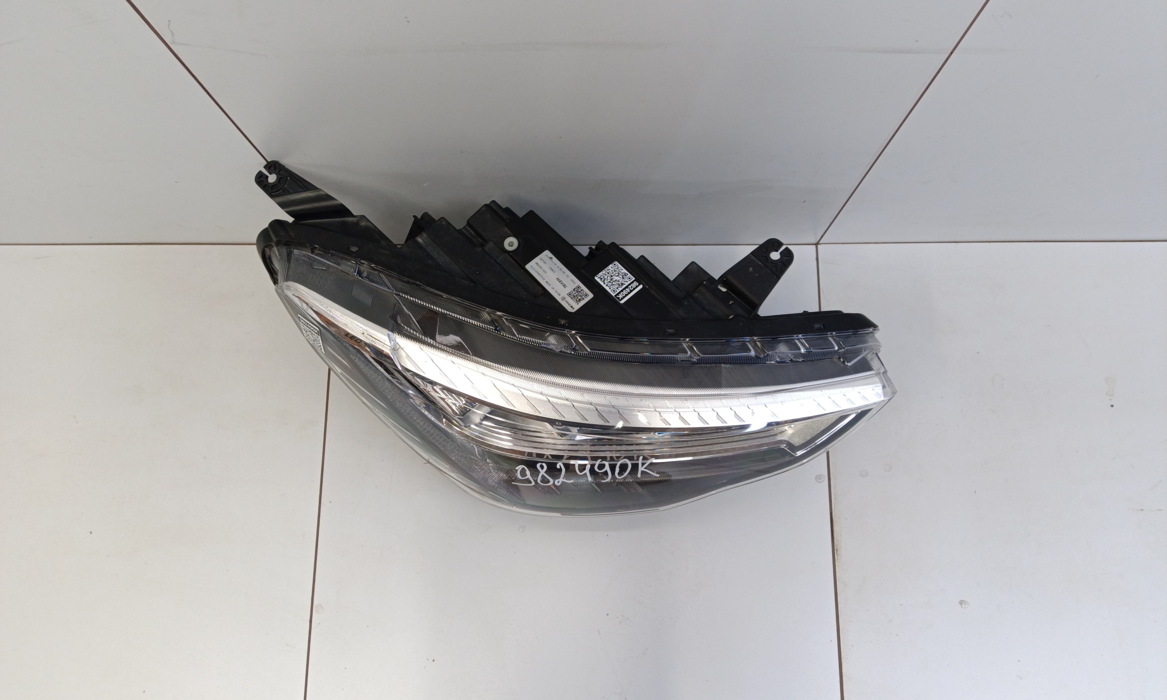 Фара передняя правая Haval Jolion LED