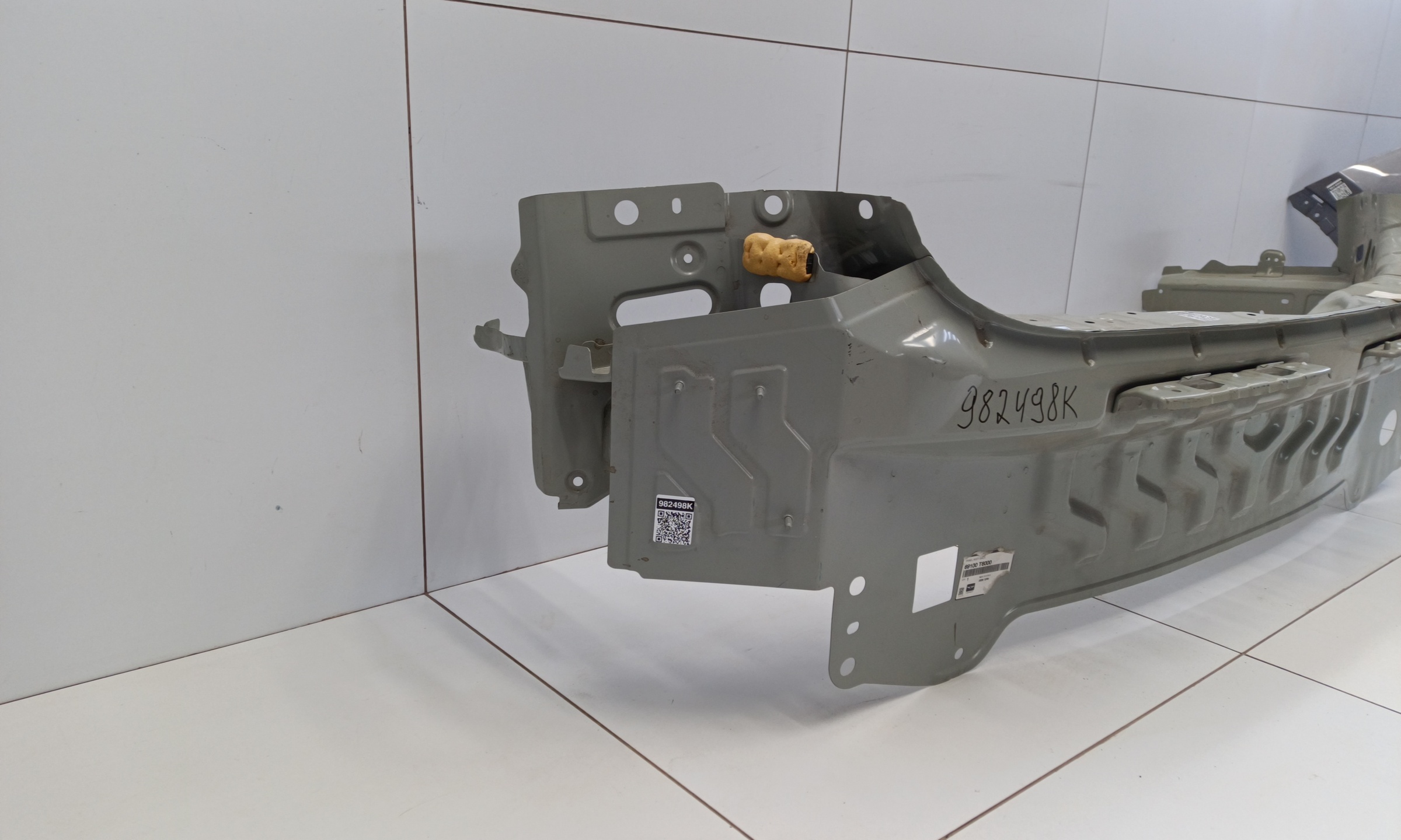 Панель задняя Genesis GV80