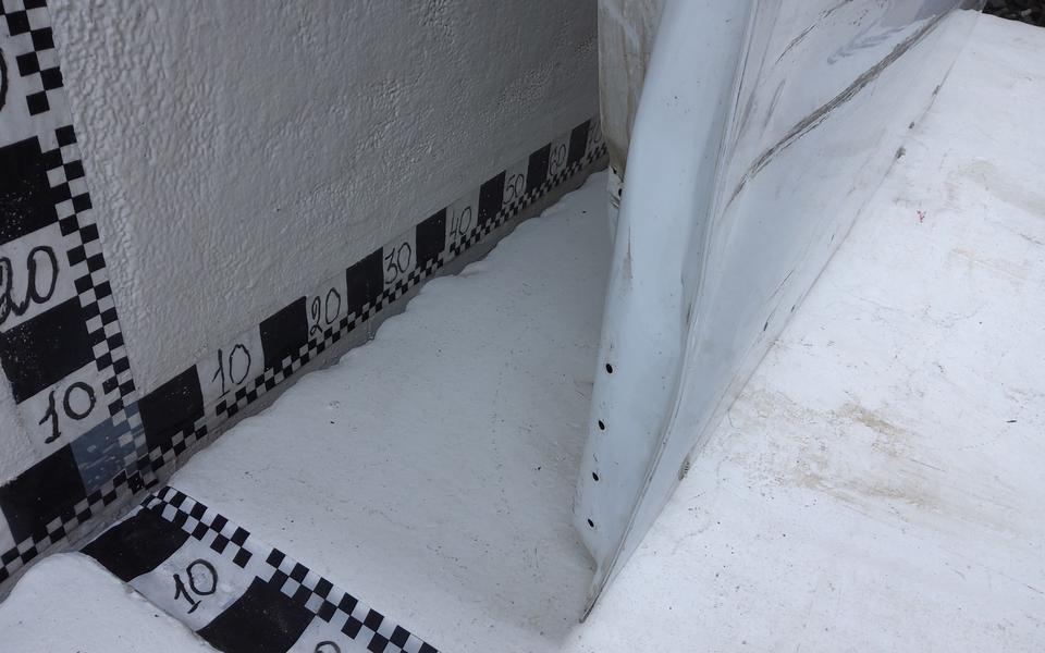 Дверь задняя правая сдвижная Peugeot Traveller глухая