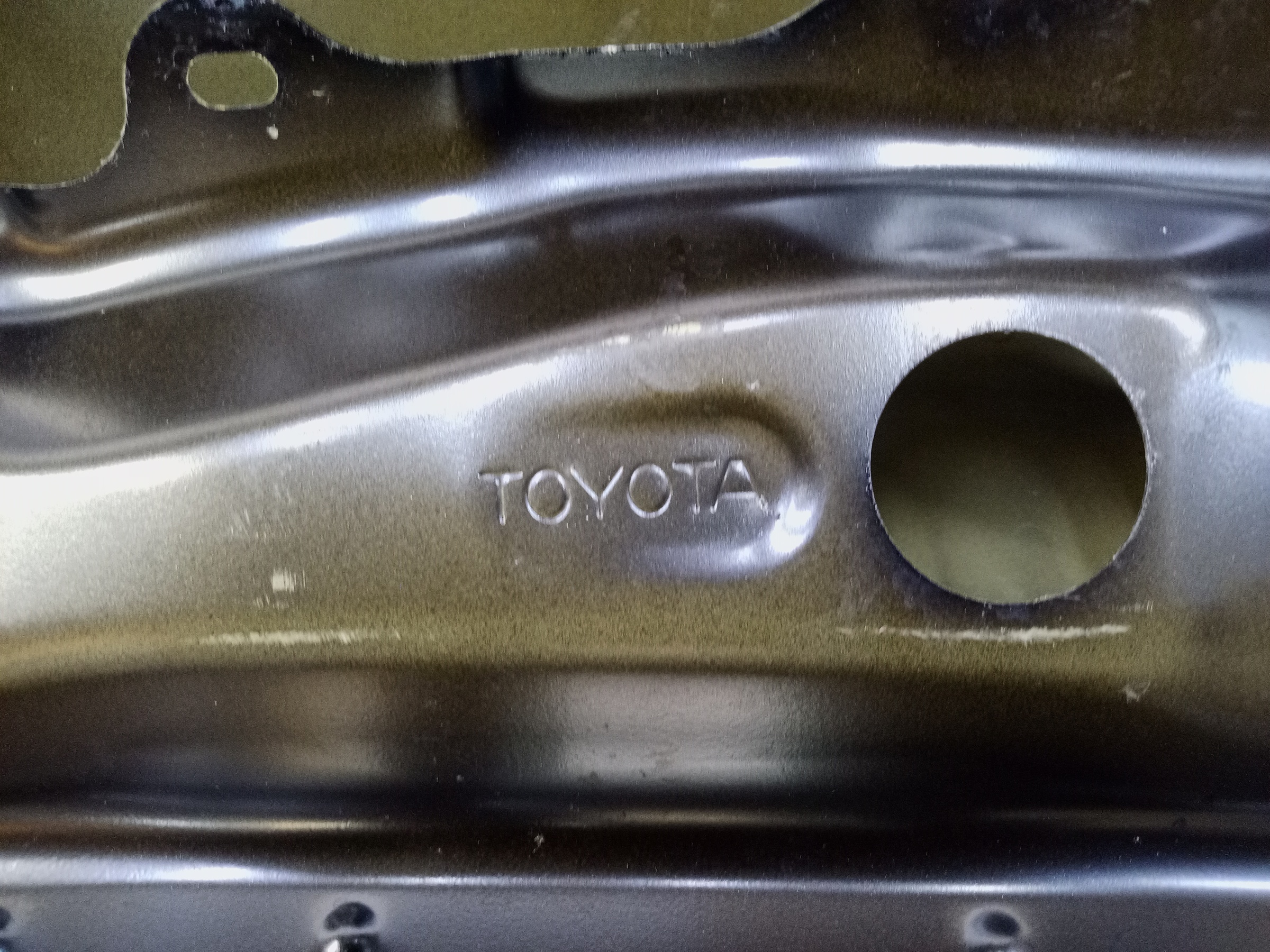 Крышка багажника Toyota Camry V50