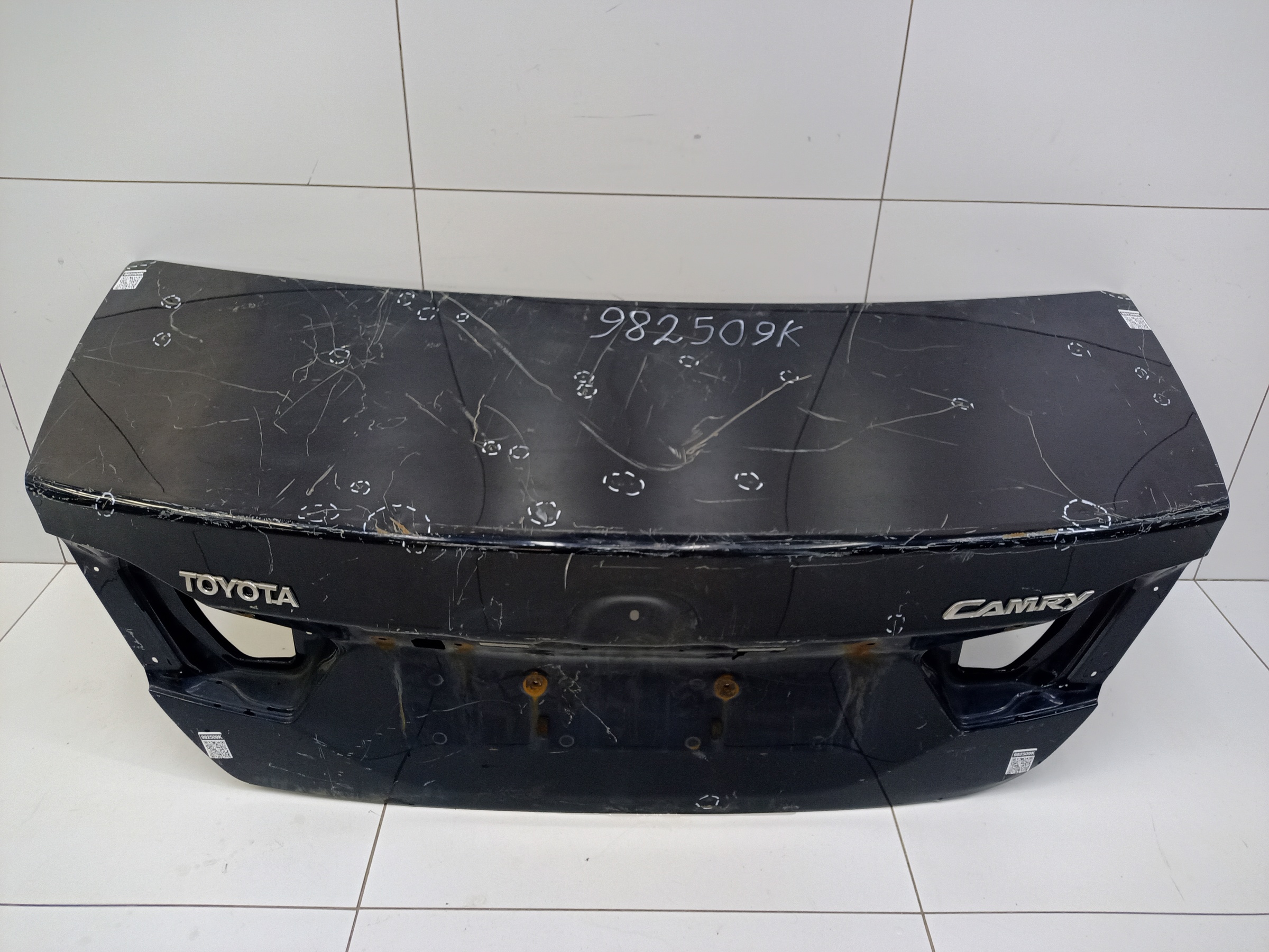 Крышка багажника Toyota Camry V50