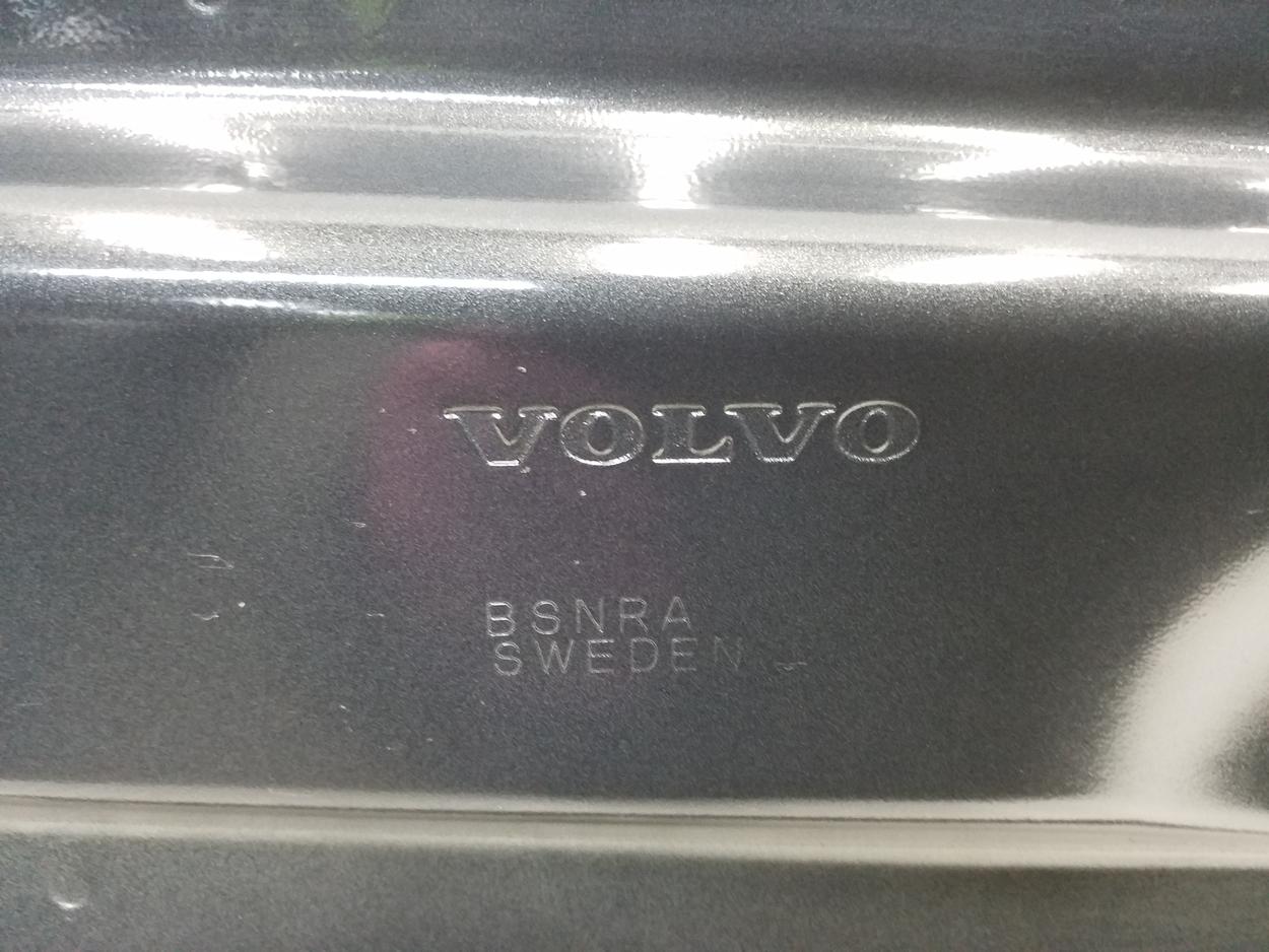Дверь передняя левая Volvo XC90 2