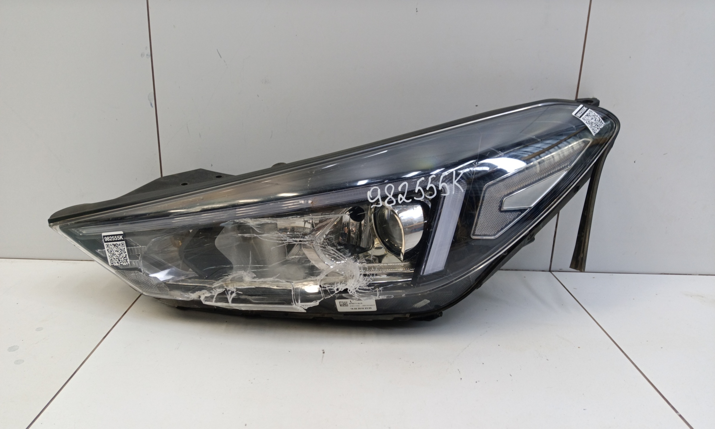 Фара передняя левая Hyundai Tucson 3 Restail галоген с ДХО
