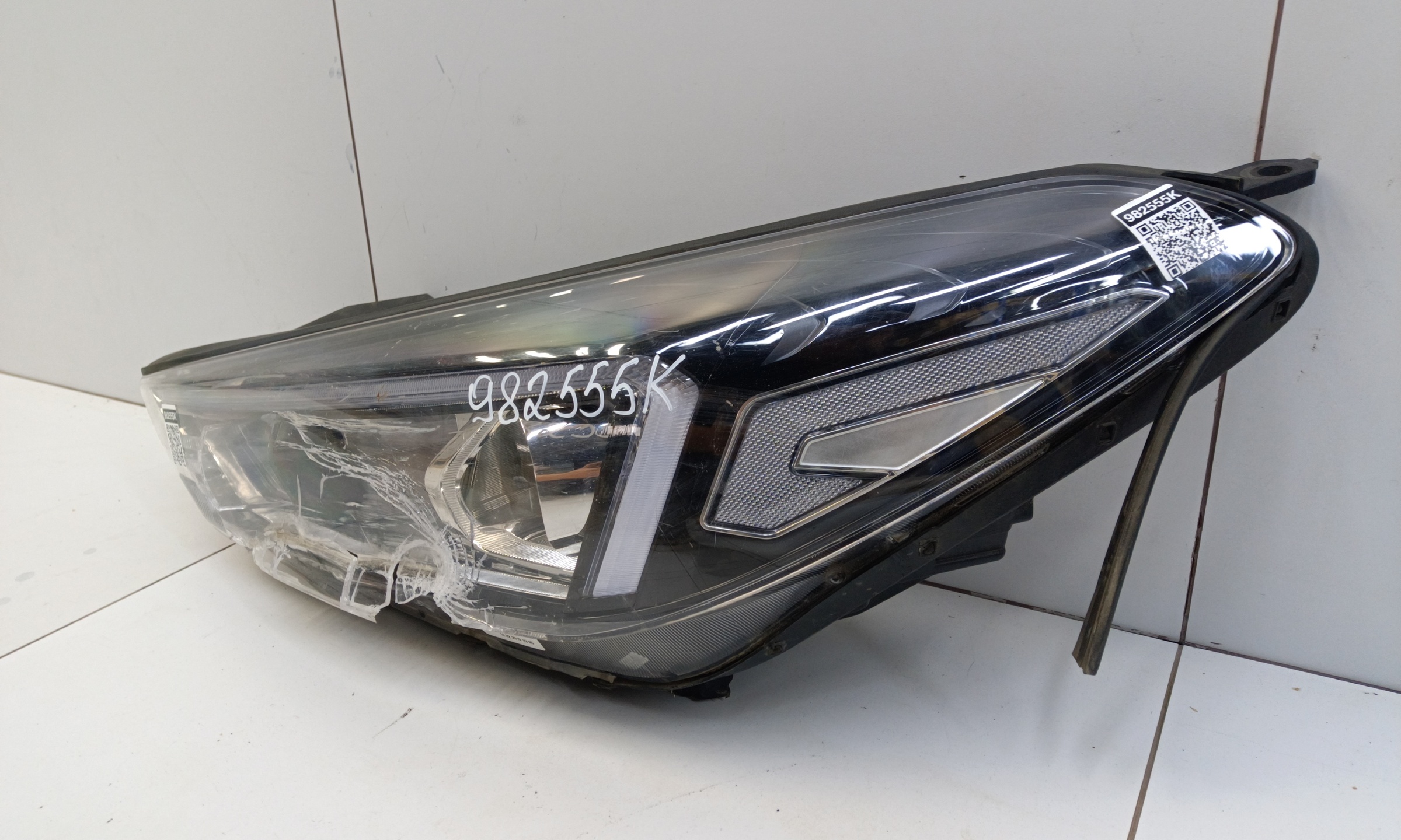 Фара передняя левая Hyundai Tucson 3 Restail галоген с ДХО