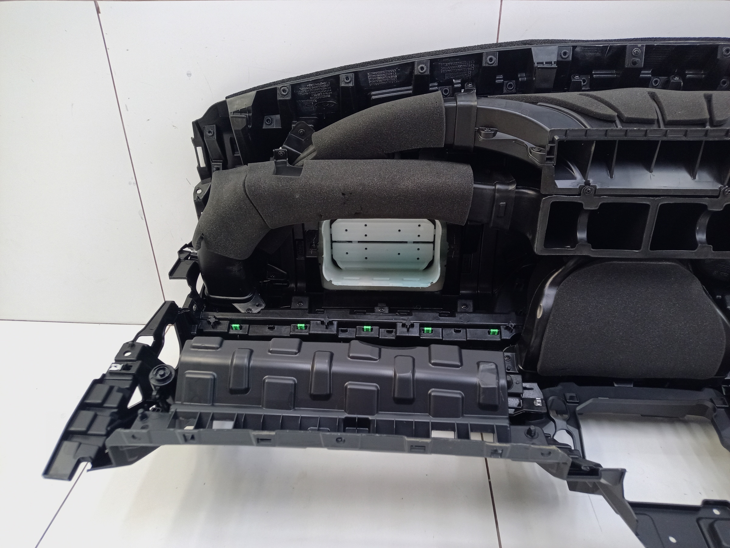 Торпедо Jaecoo J8