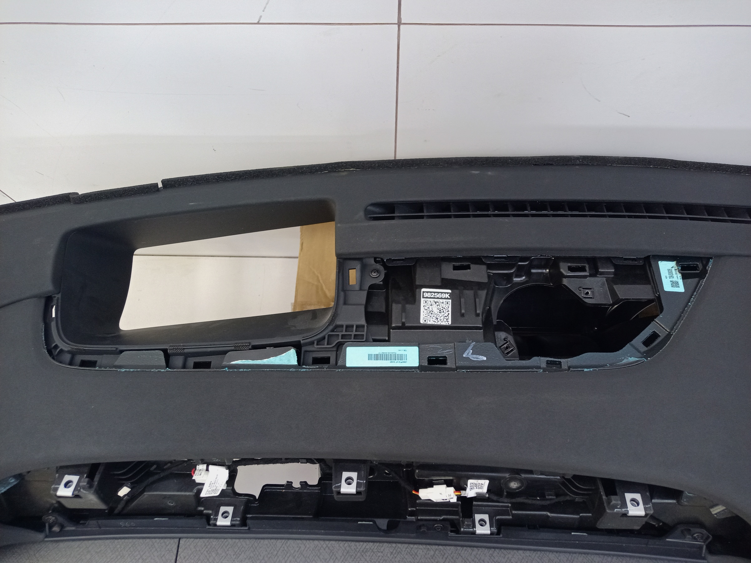 Торпедо Jaecoo J8