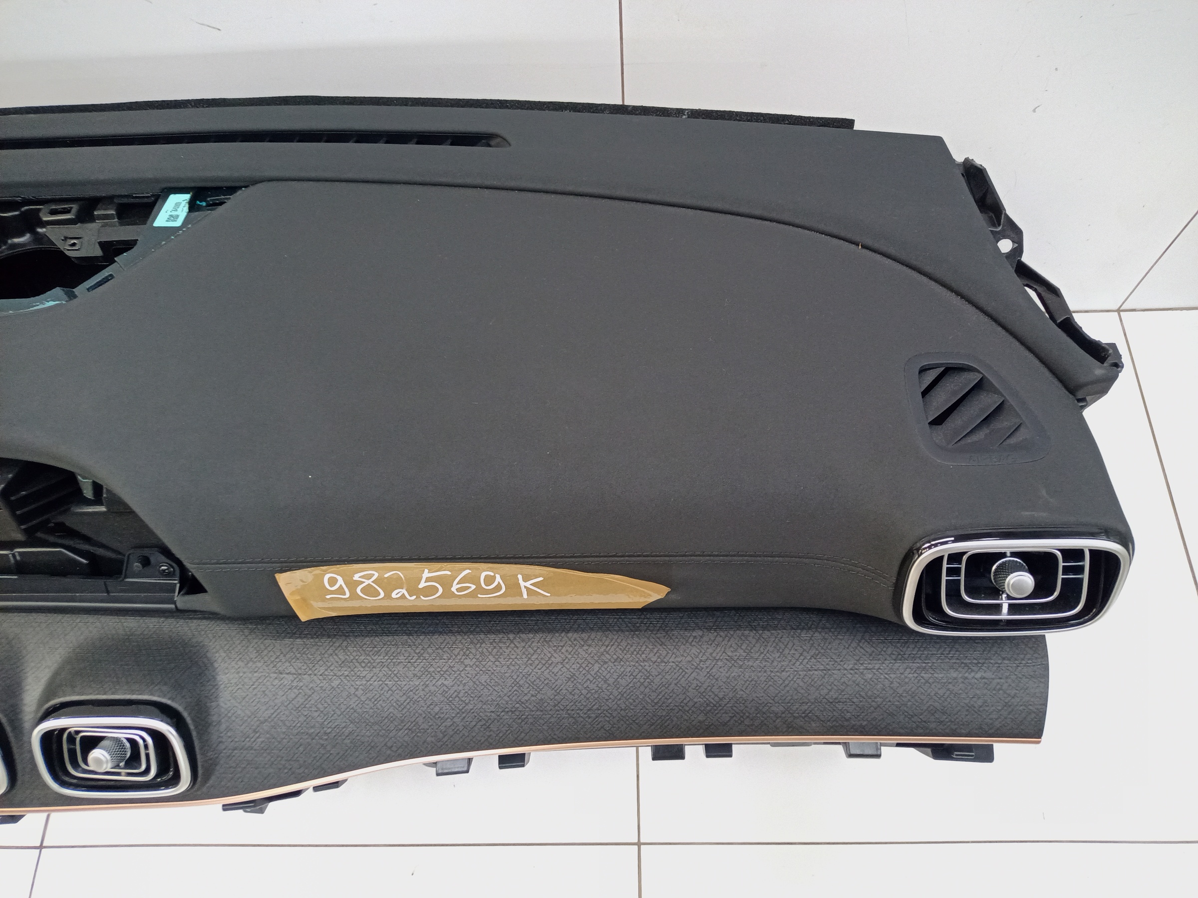 Торпедо Jaecoo J8