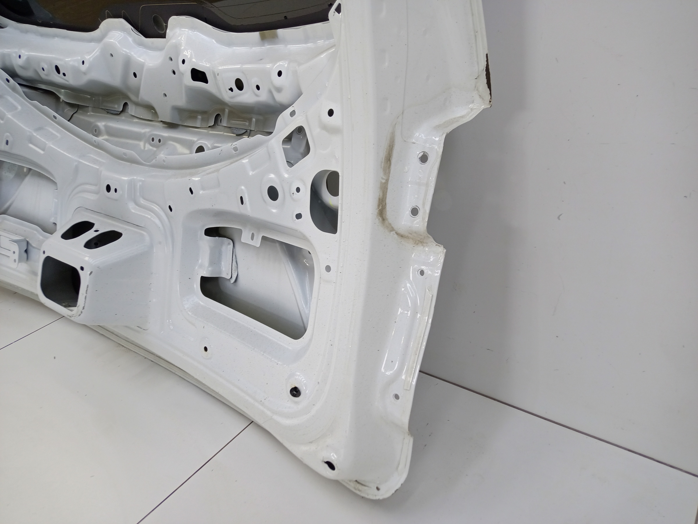 Стекло крышки багажника Haval M6 2