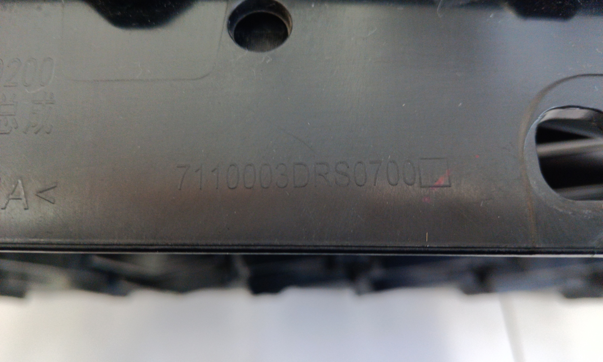 Решетка радиатора GAC GS8 2