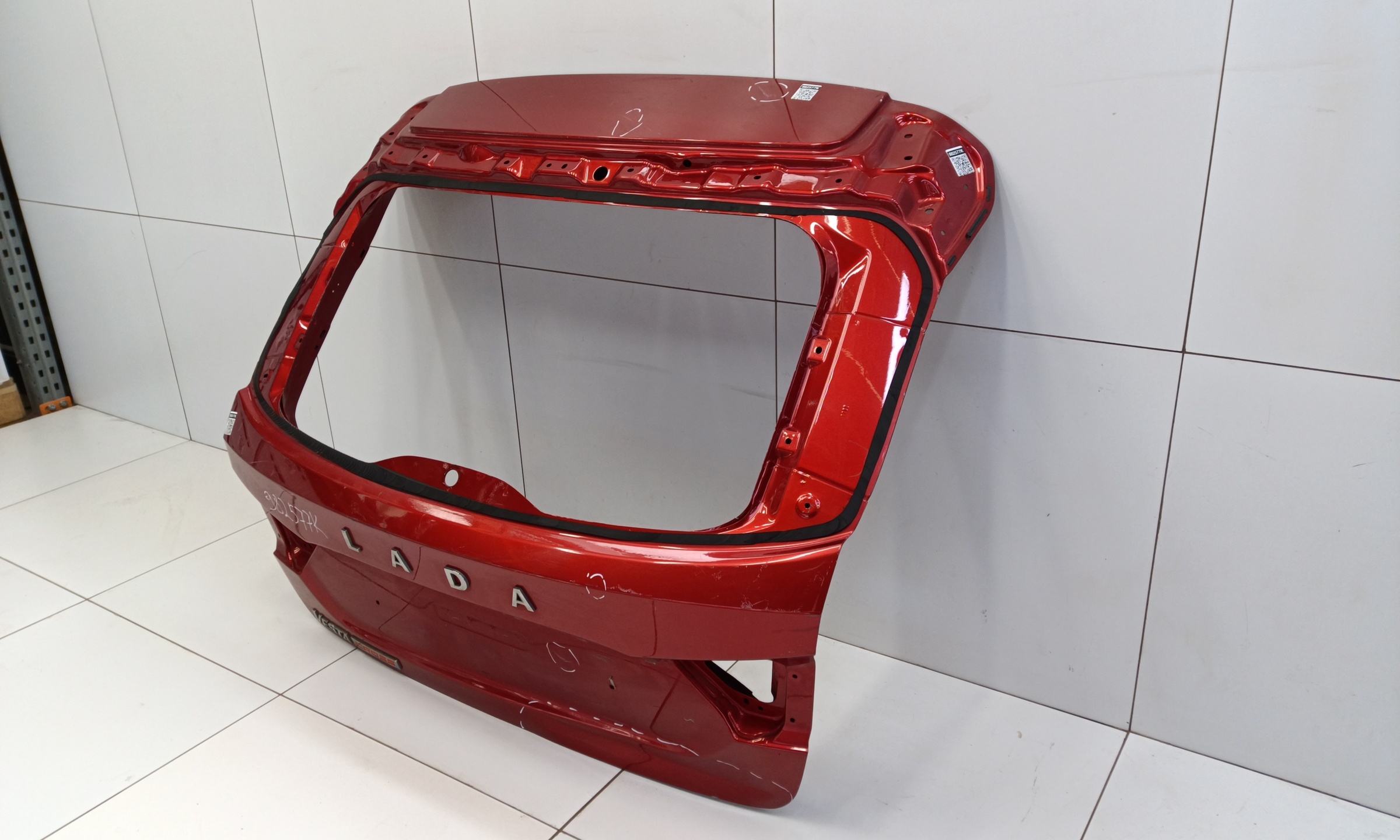Крышка багажника Lada Vesta Wagon SW