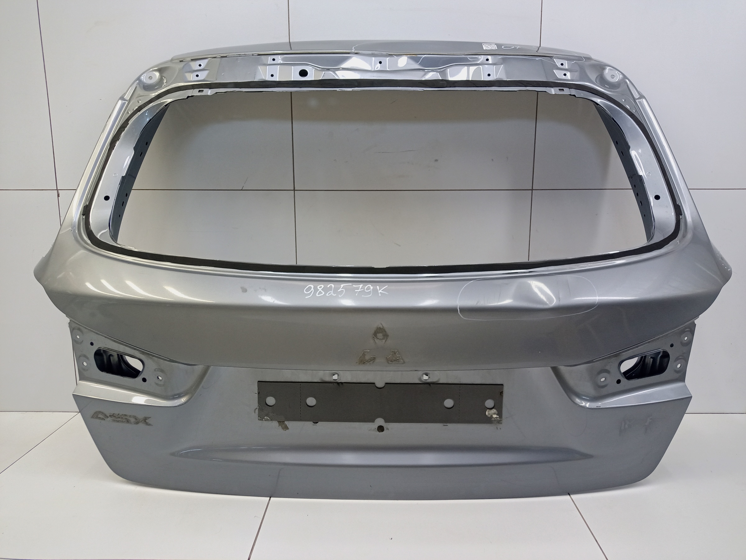 Крышка багажника Mitsubishi ASX