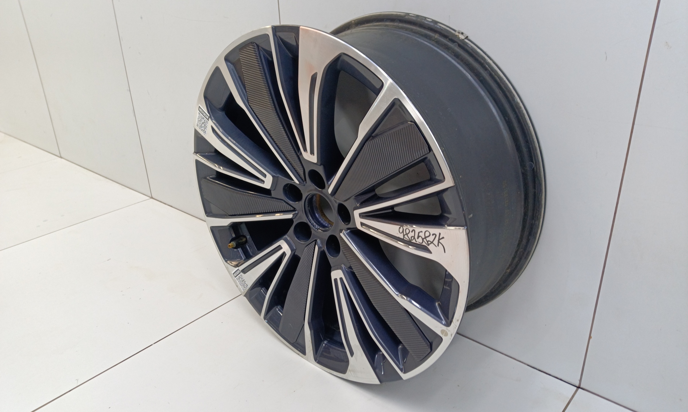 Диск колеса литой Jetour Dashing R19