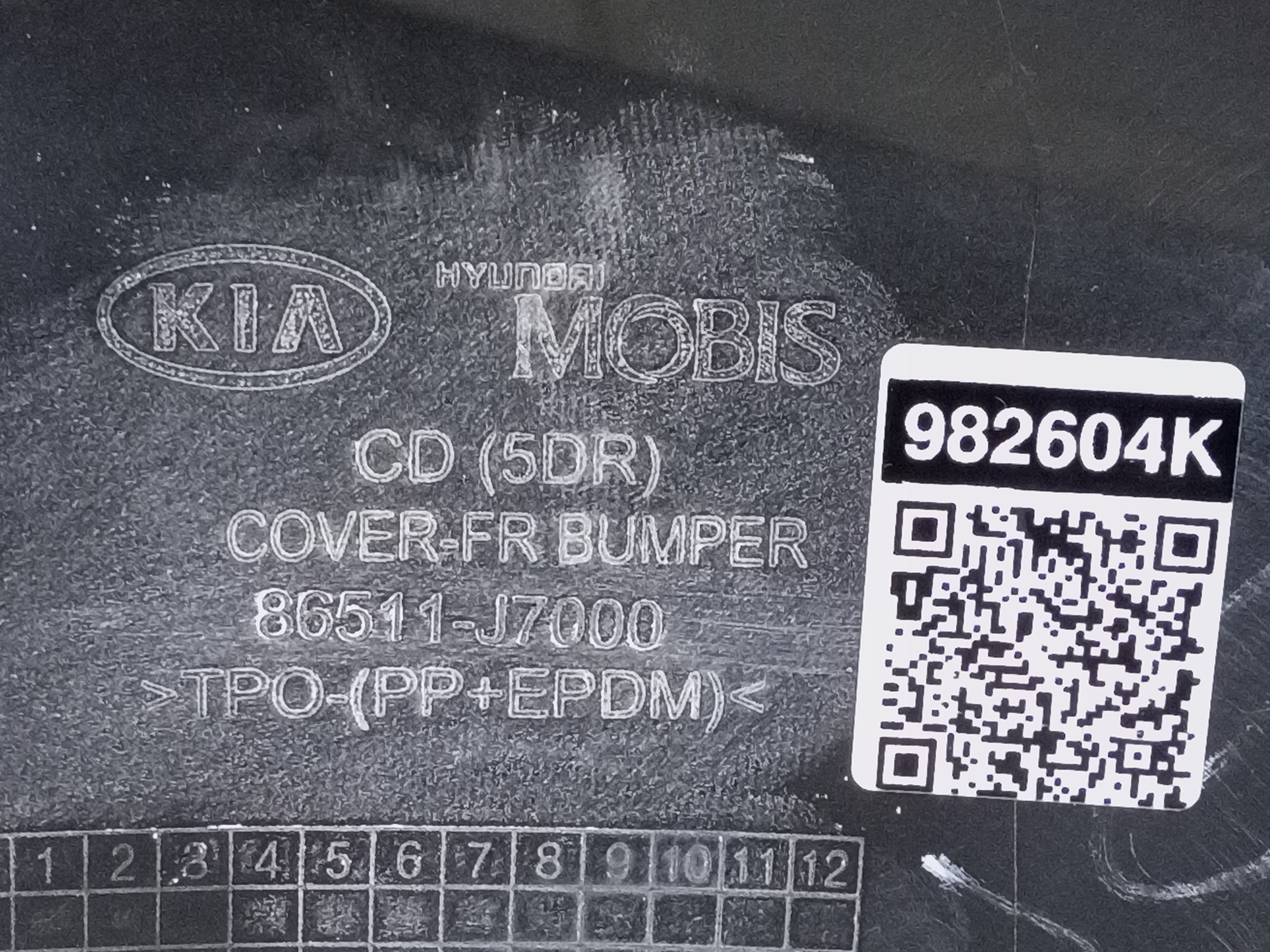 Бампер передний Kia Ceed 3