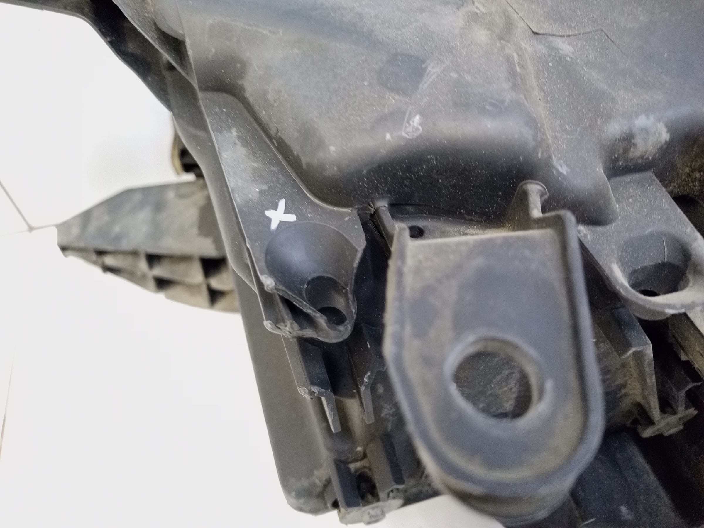 Фара передняя правая Toyota Land Cruiser Prado 150 Restail 2 LED