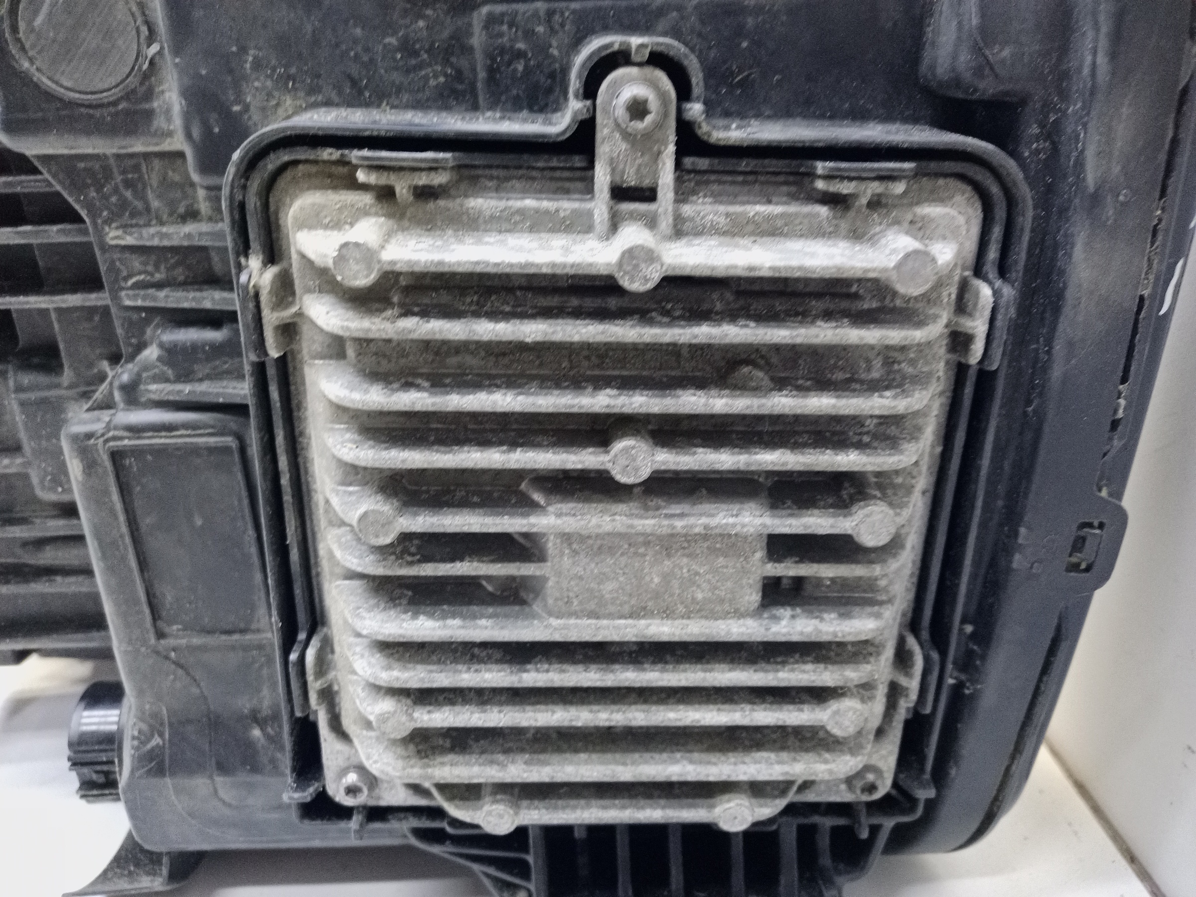 Фара передняя правая Haval F7 2 LED