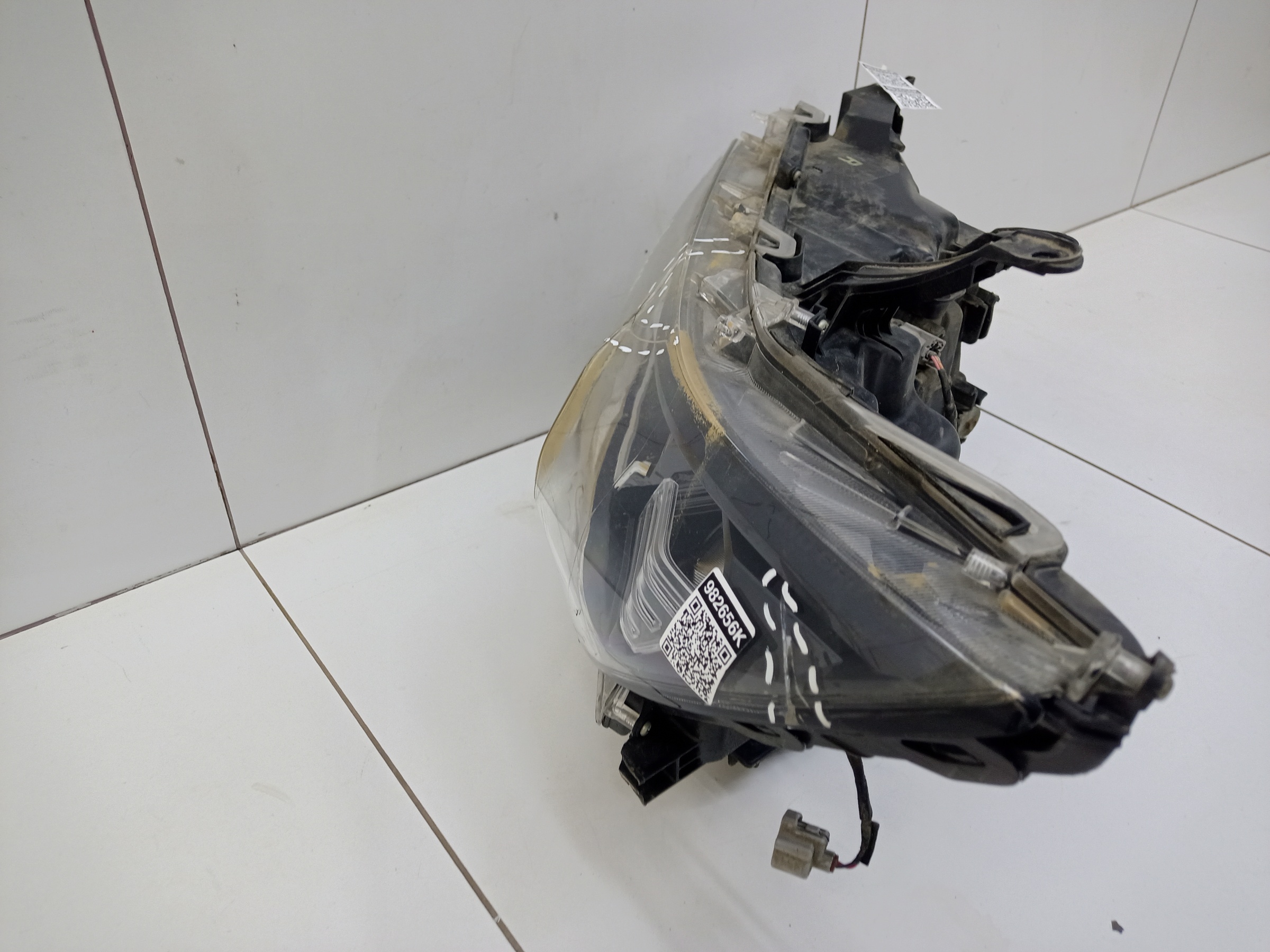 Фара передняя левая Toyota Land Cruiser Prado 150 Restail 2 LED