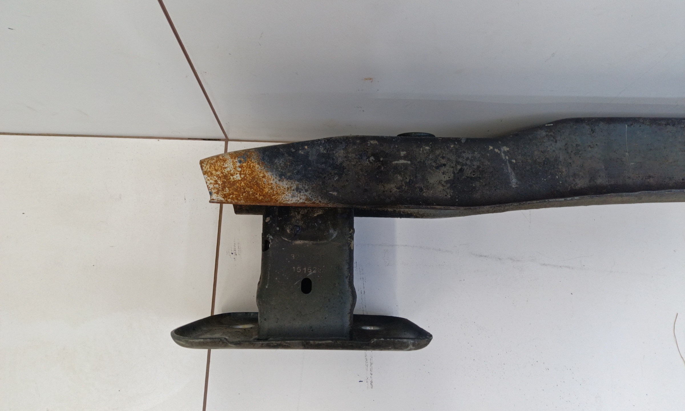 Усилитель заднего бампера Exeed TXL