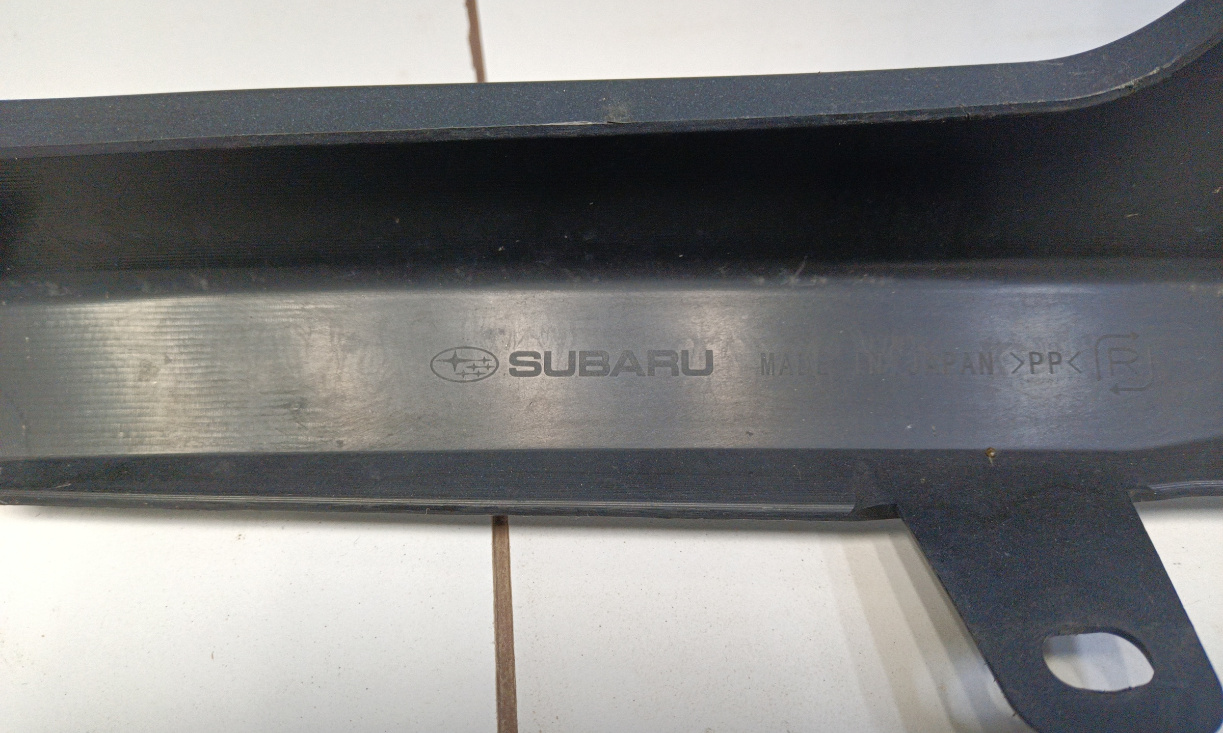 Бампер передний Subaru Outback 6