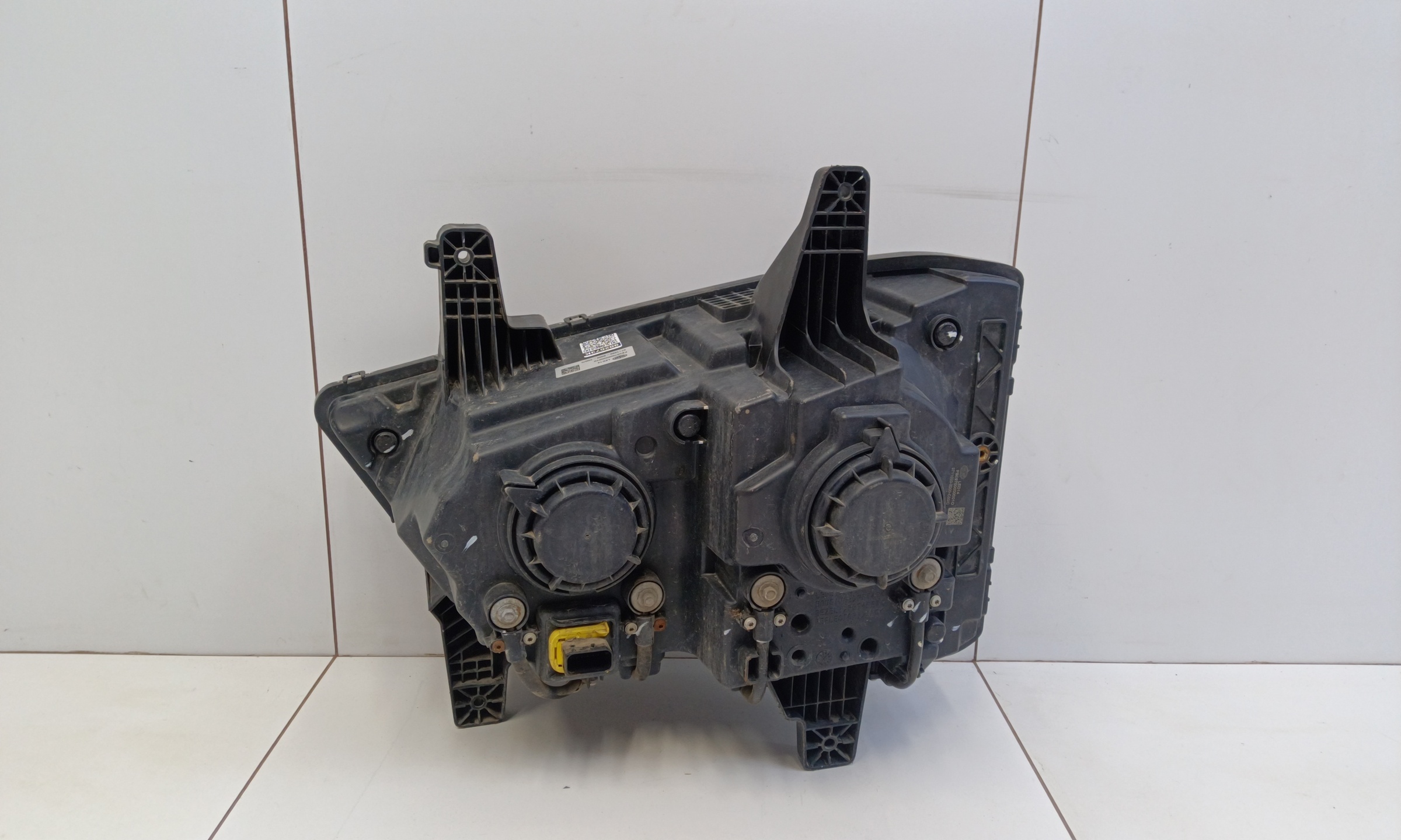 Фара передняя правая FAW J7 галоген линза ДХО