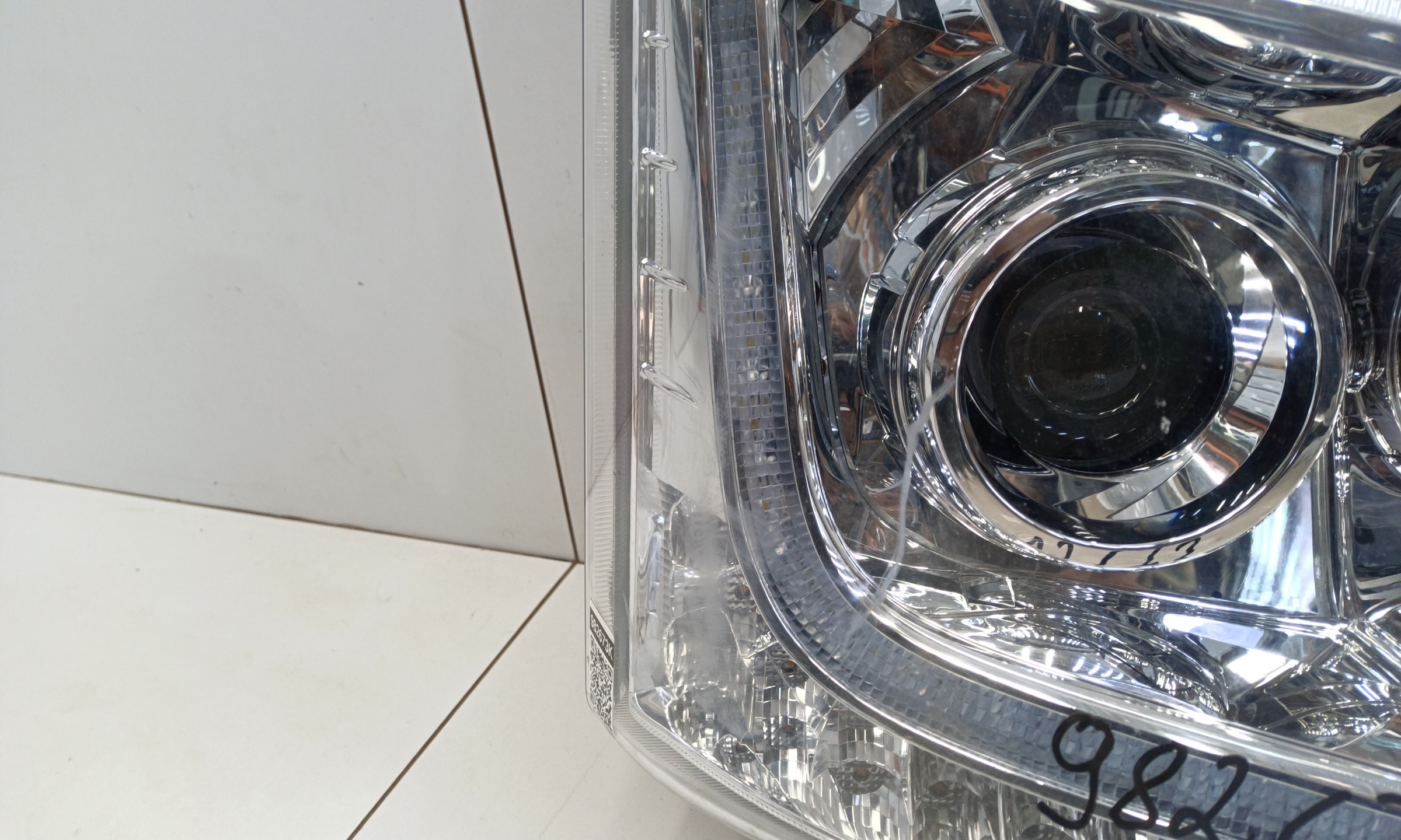 Фара передняя правая FAW J7 галоген линза ДХО