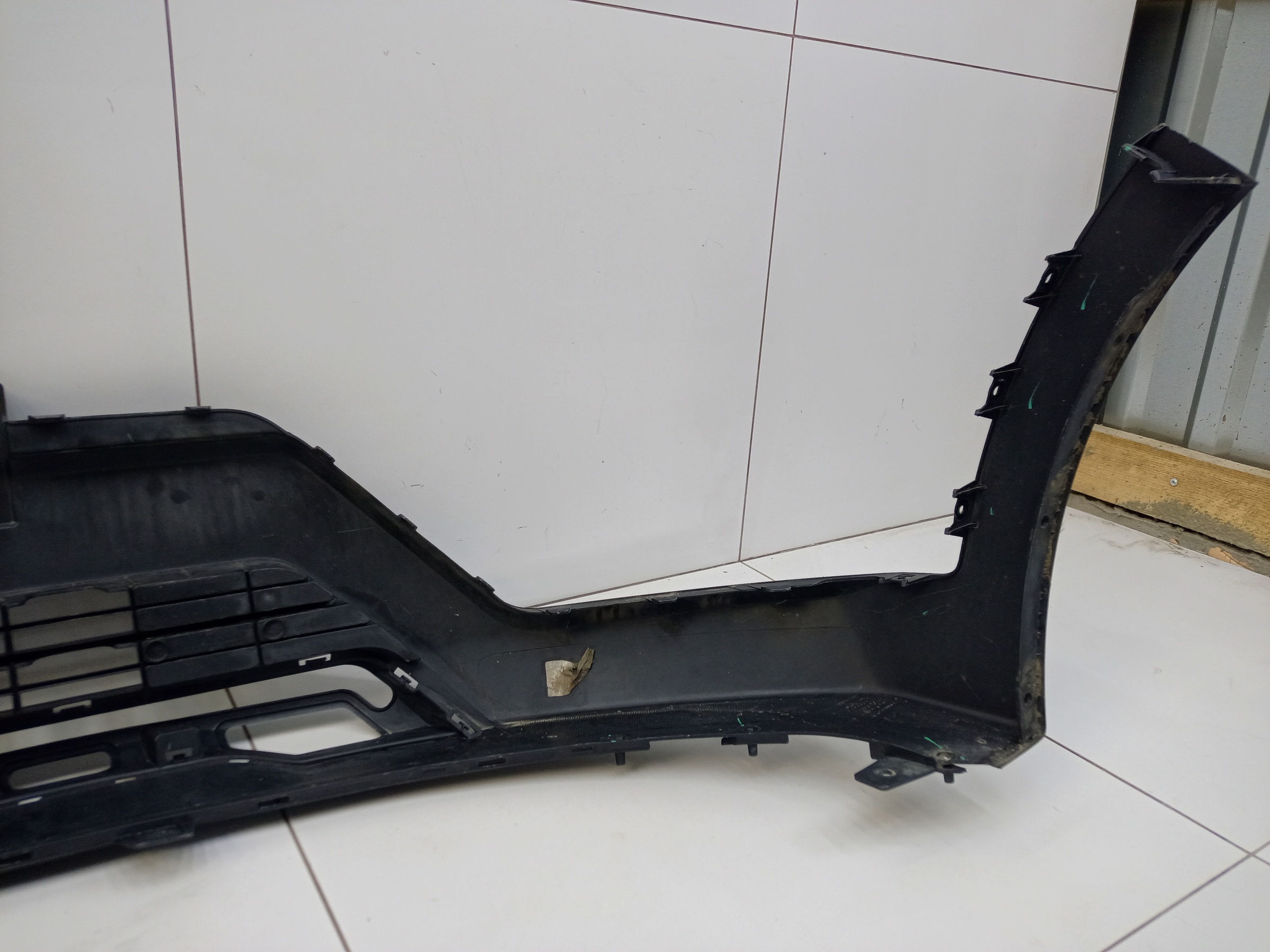 Юбка переднего бампера Hyundai Creta 1