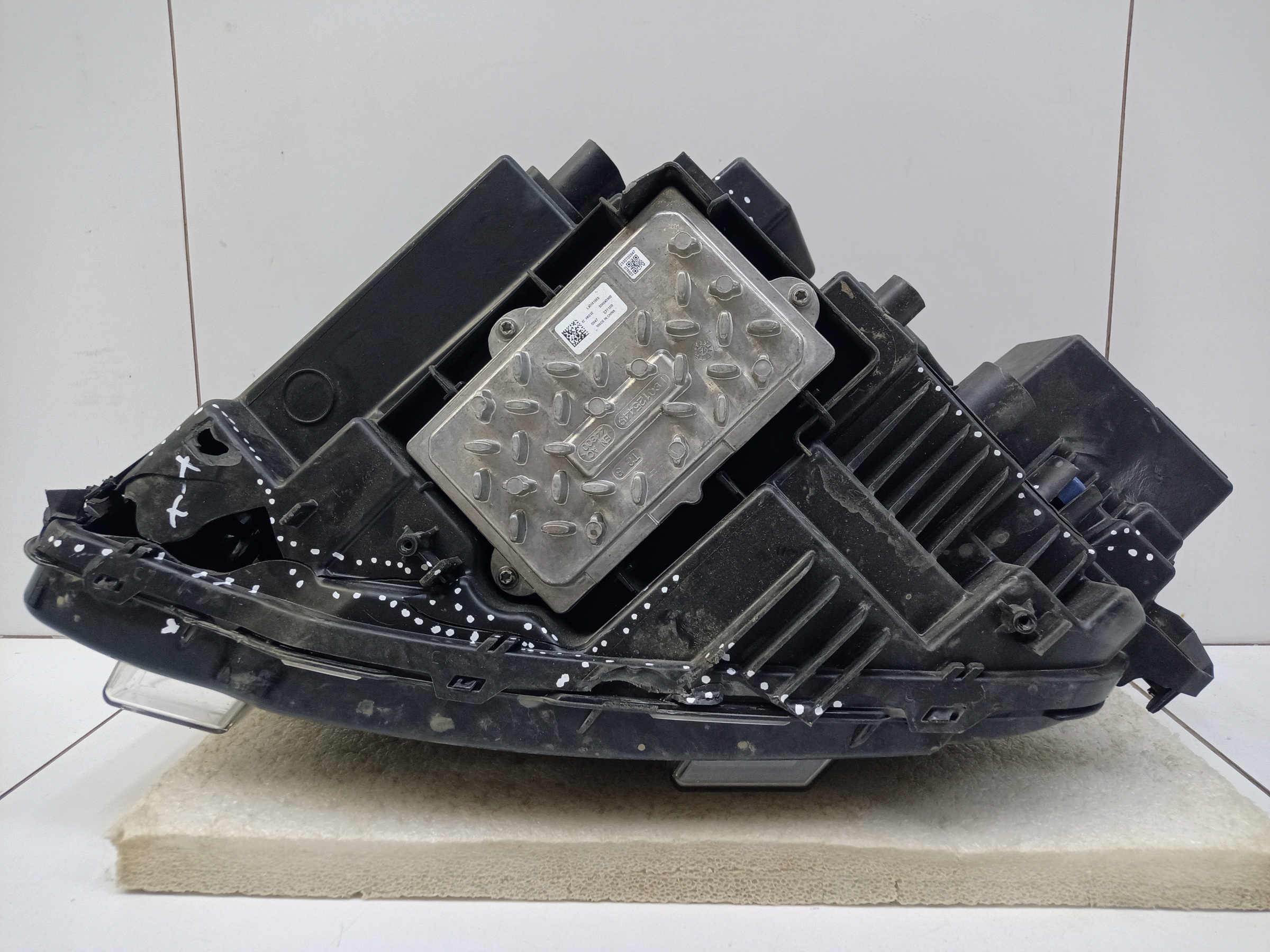 Фара передняя правая Geely Tugella Full LED